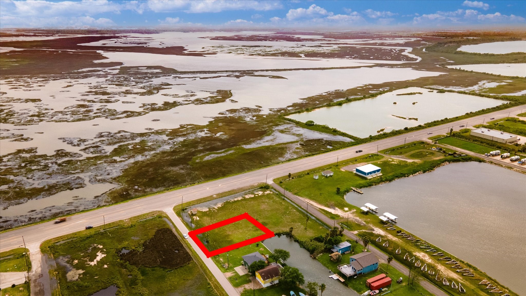 33&34 Beau Terre, Hitchcock, TX 77563
