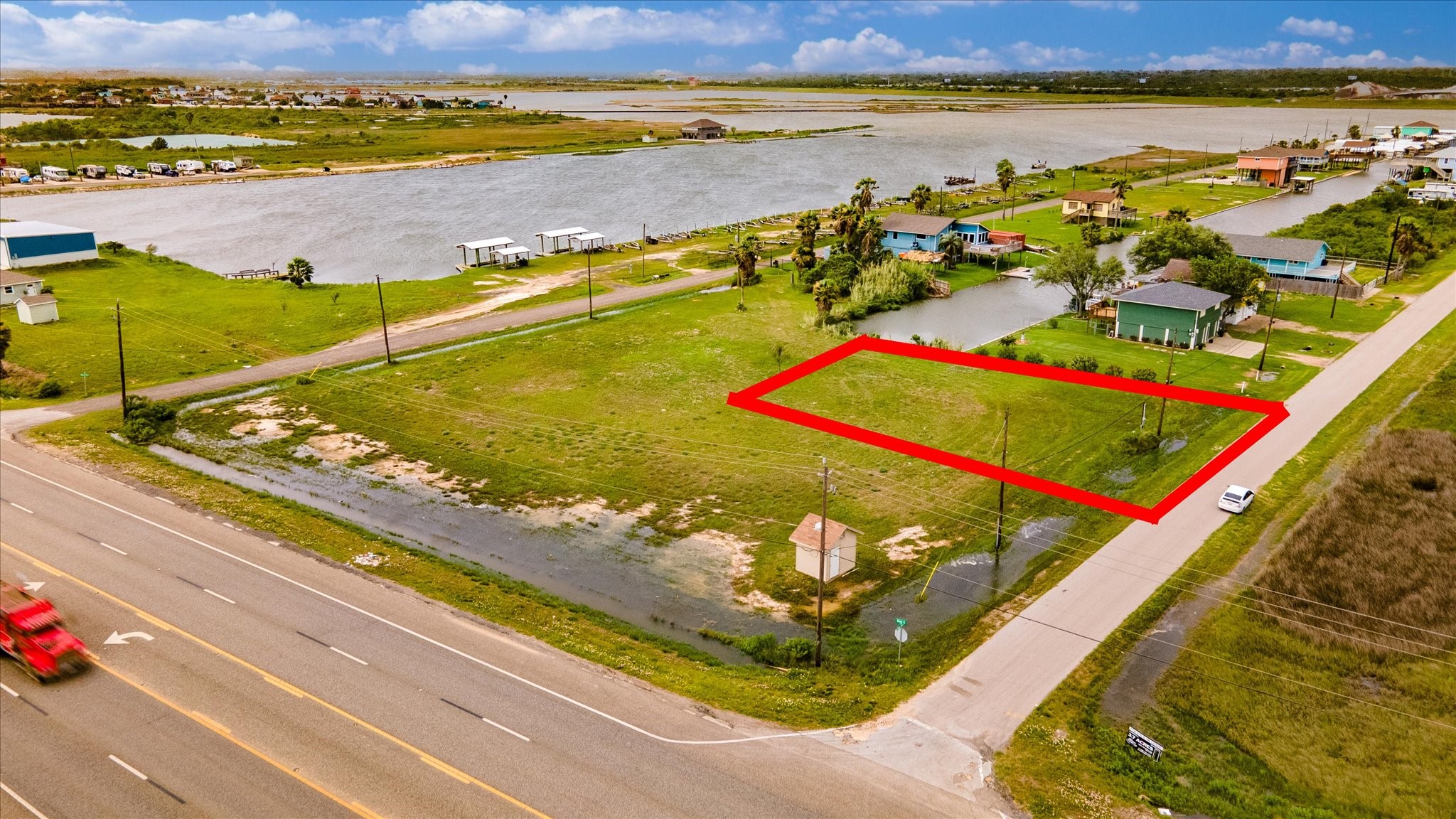 33&34 Beau Terre, Hitchcock, TX 77563