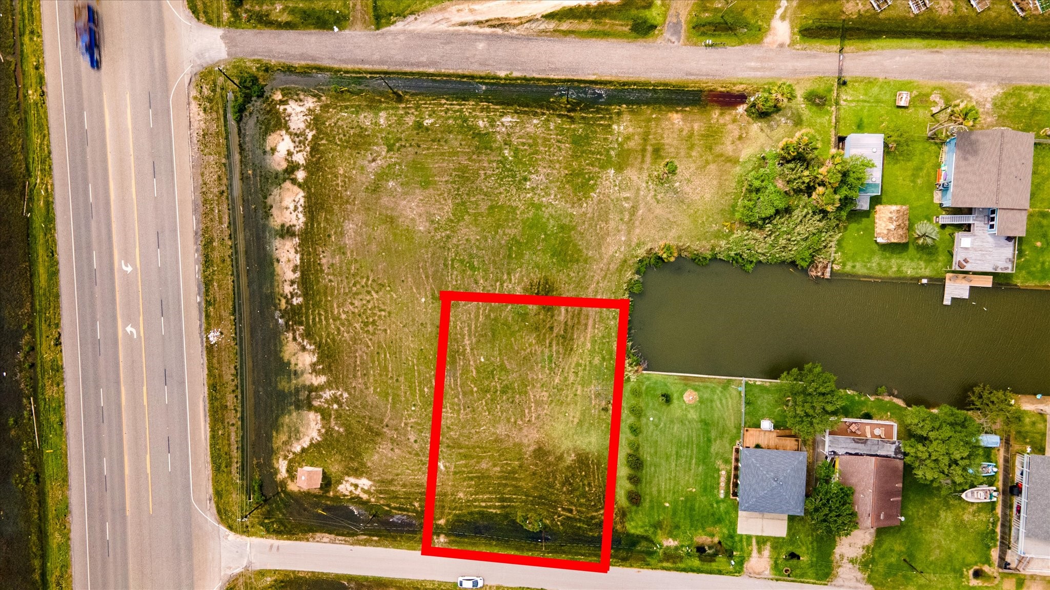 33&34 Beau Terre, Hitchcock, TX 77563