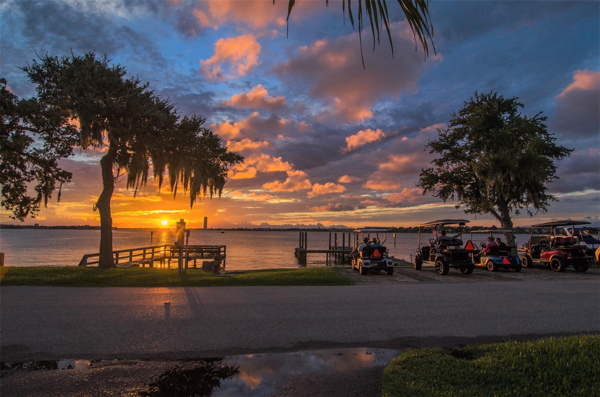Breathtaking sunrises and sunsets daily. What's not love about this waterfront community