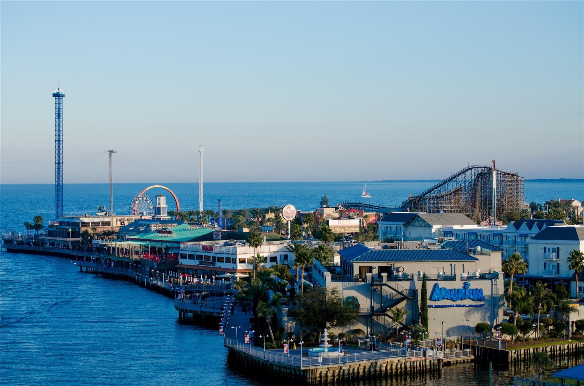 Golf cart or bike to Kemah Boardwalk