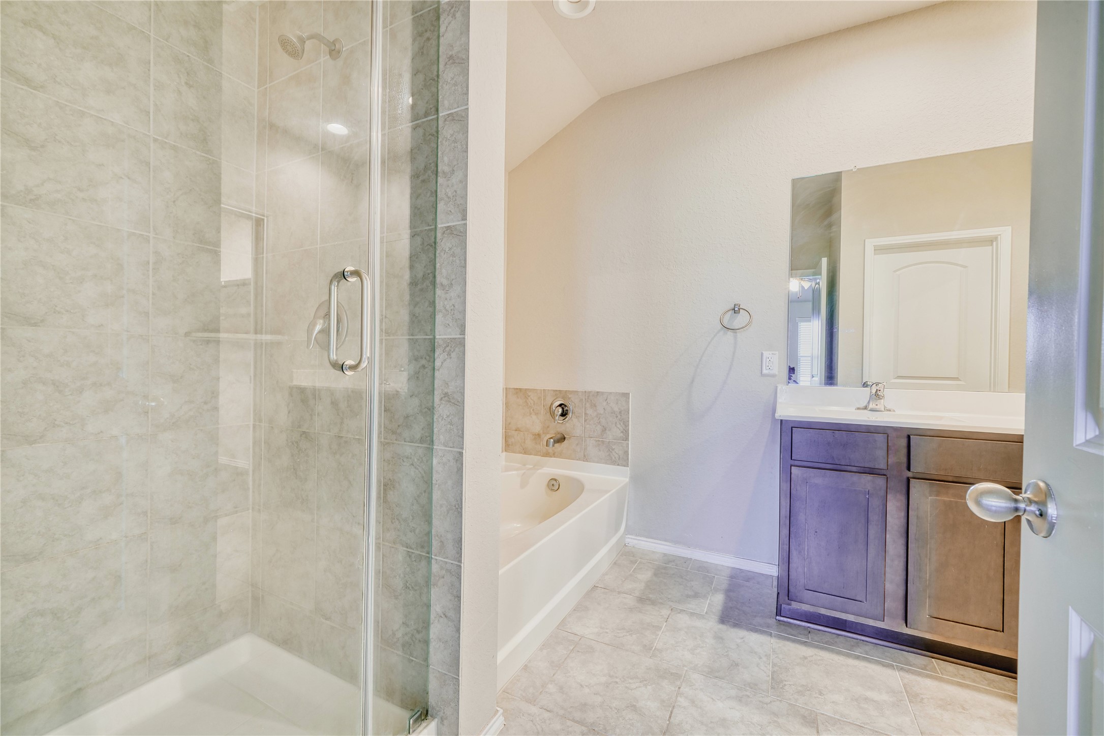 15226 Dinnet Berm Drive, Humble, TX 77346