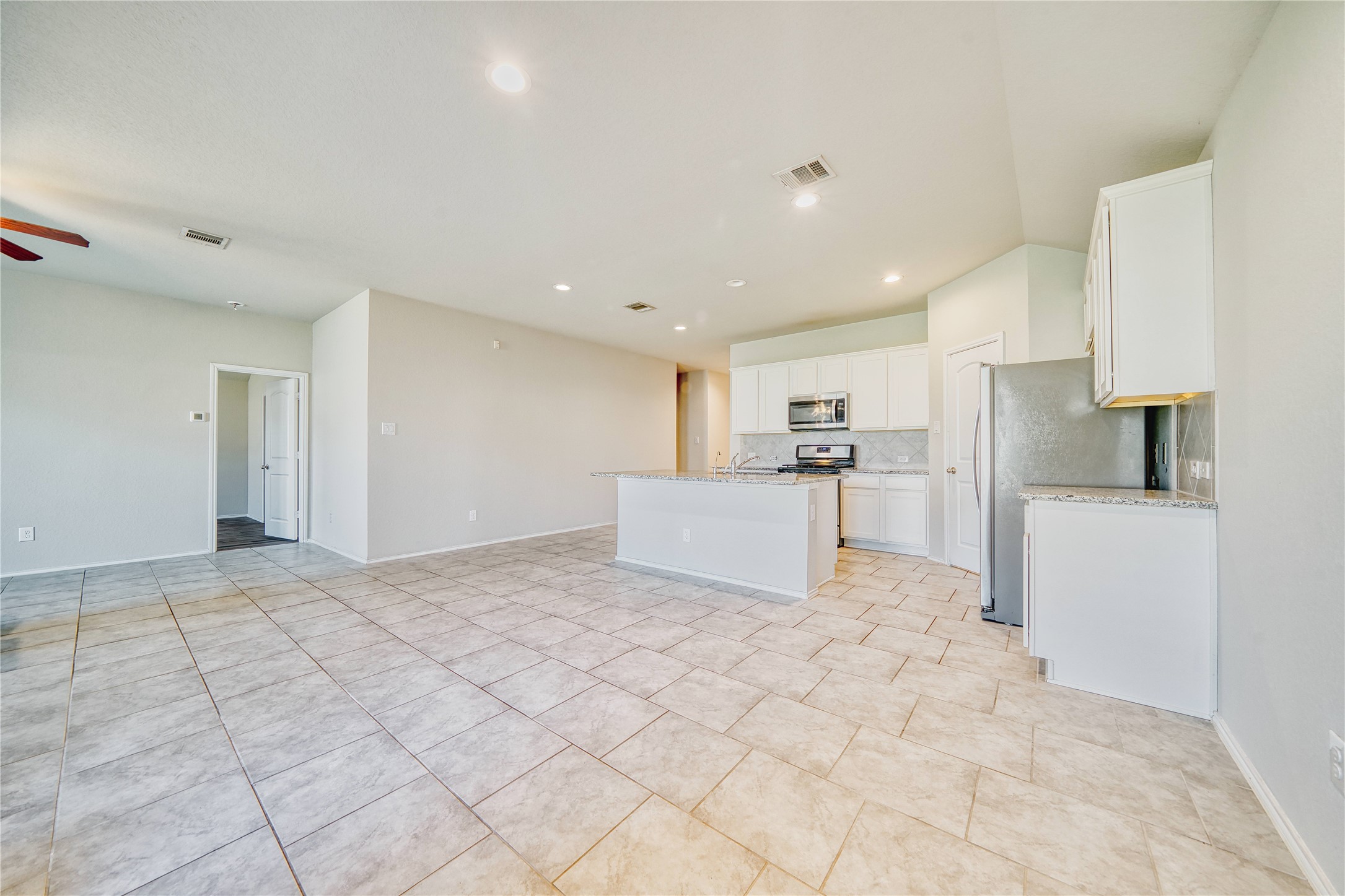 15226 Dinnet Berm Drive, Humble, TX 77346