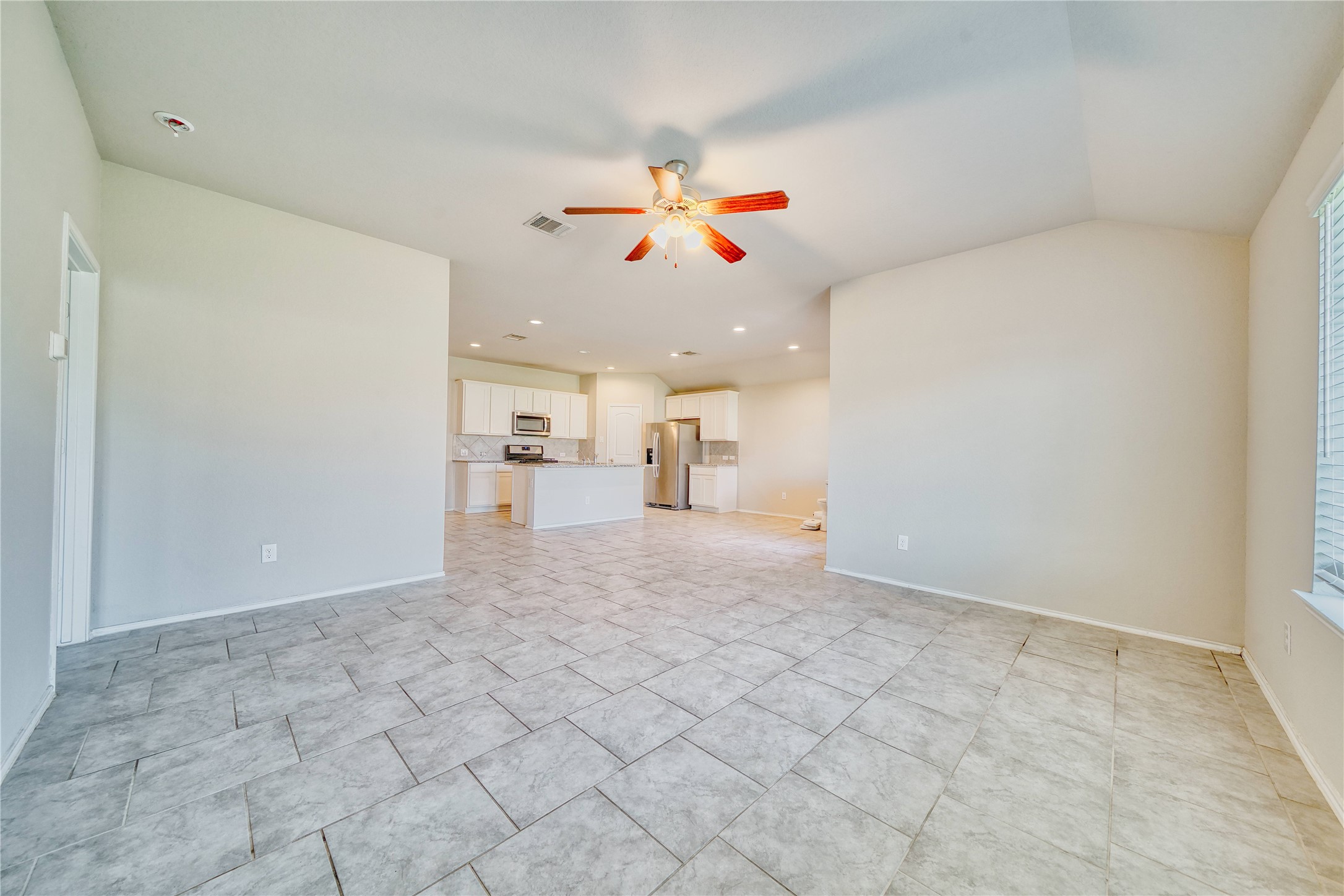 15226 Dinnet Berm Drive, Humble, TX 77346