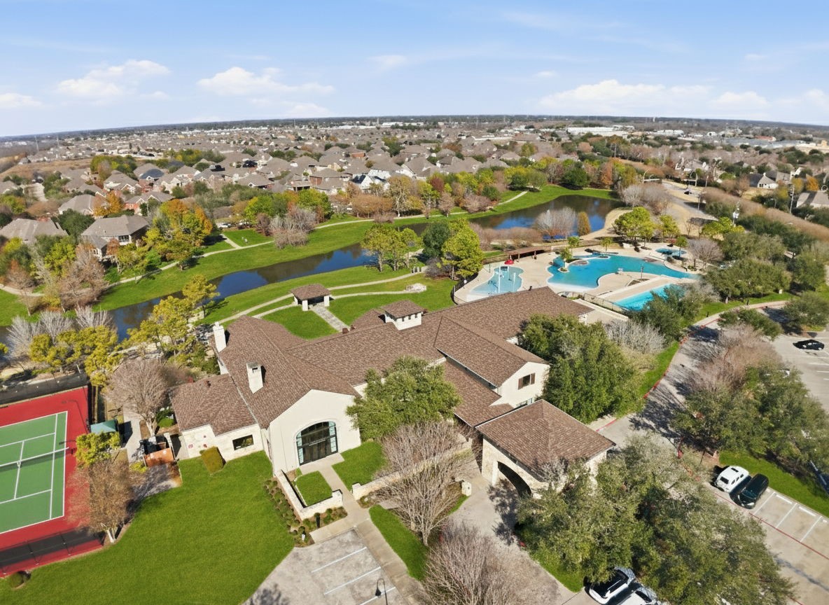 The Club at Aliana is the heart of the community. Think of it as your very own resort-style hub!