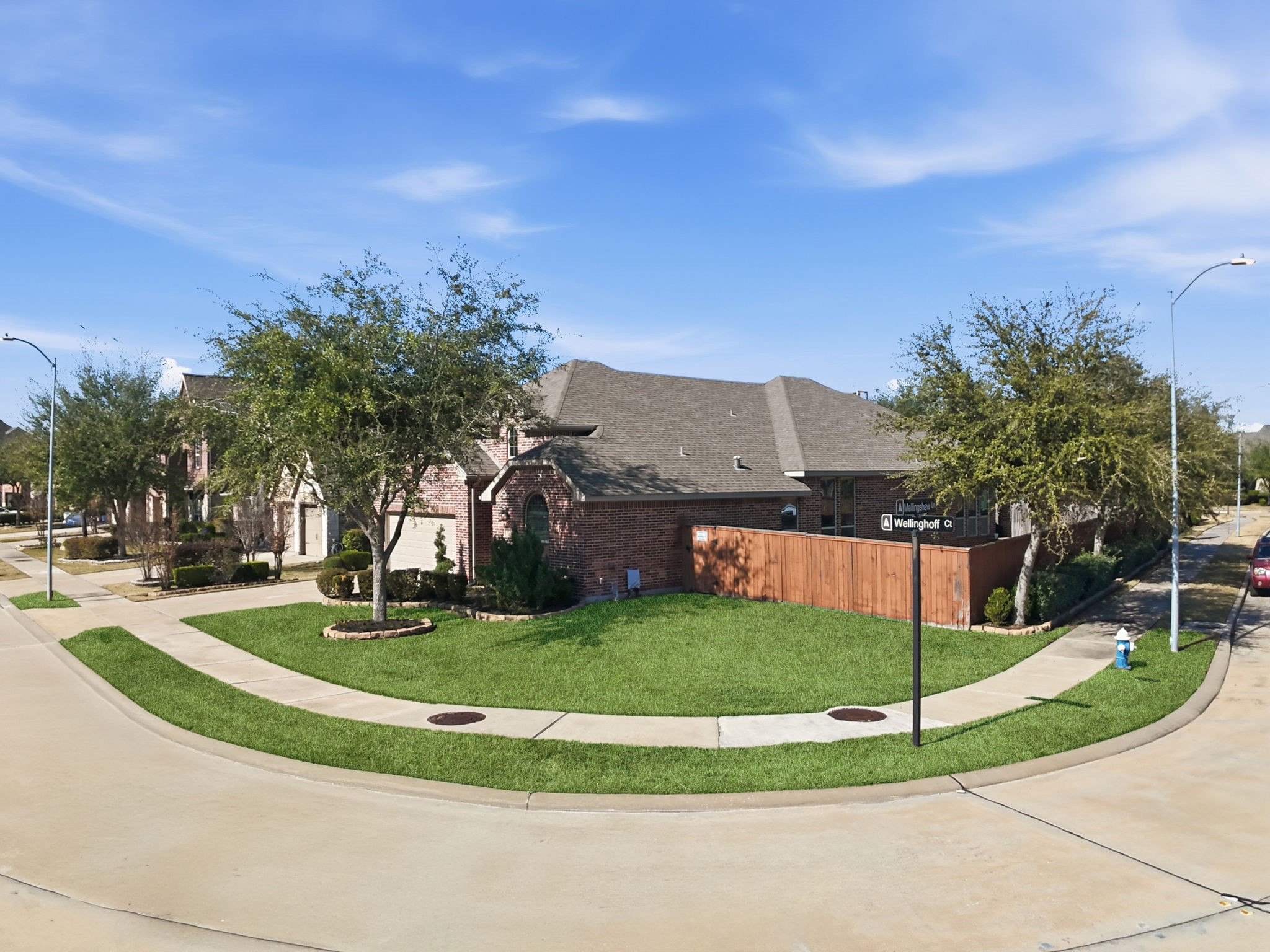 Corner cul-de-sac premium lot in the beautiful community of Aliana