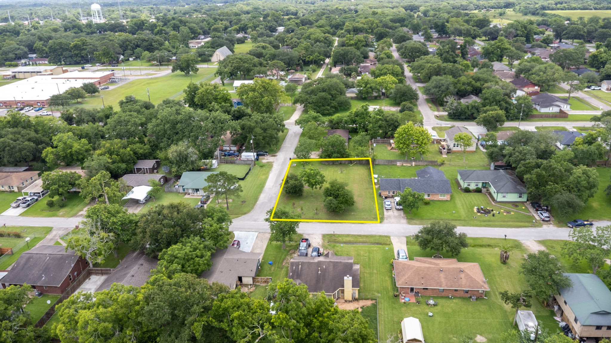 Lot 28 Smith Drive, Hitchcock, TX 77563