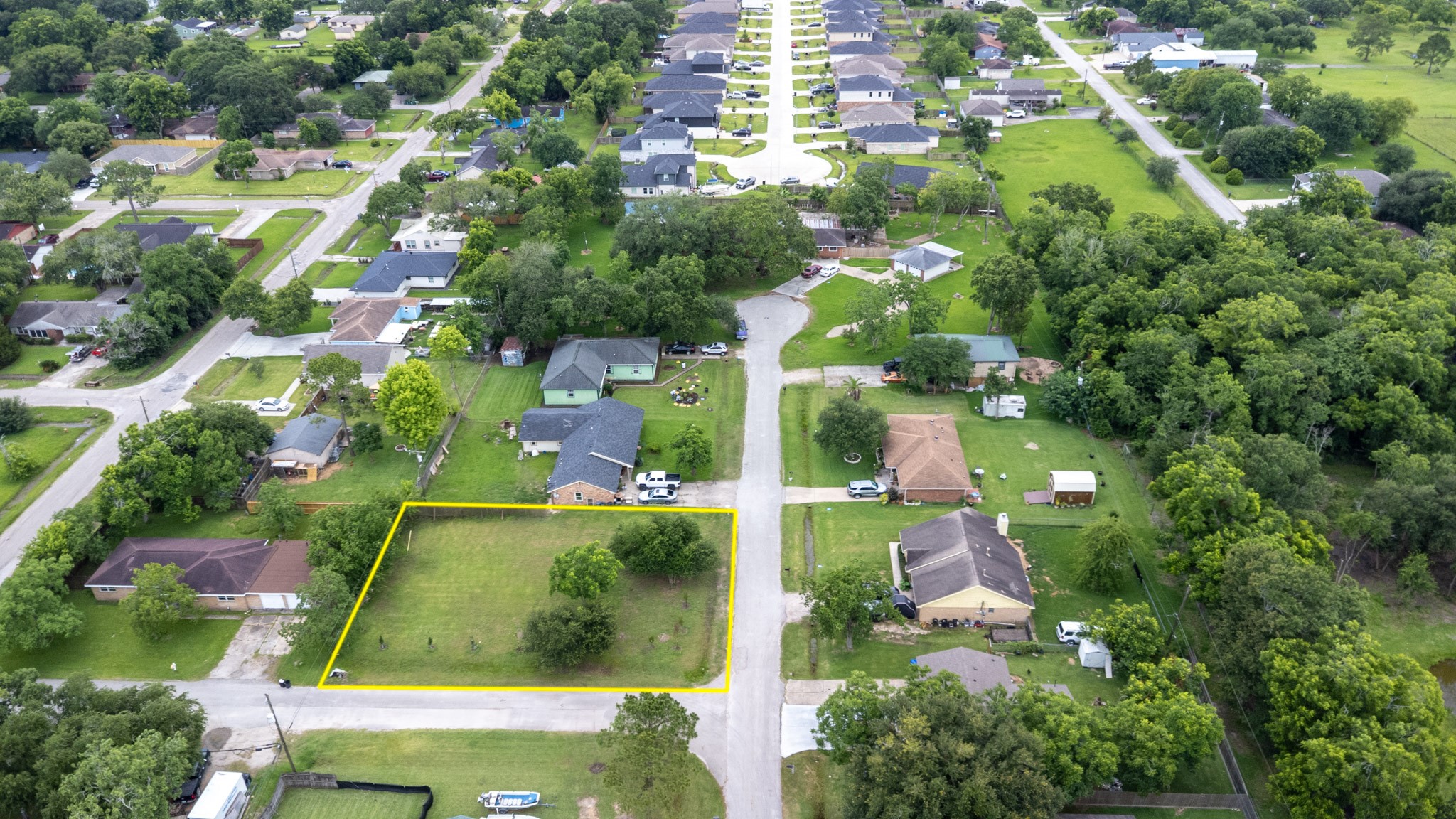 Lot 28 Smith Drive, Hitchcock, TX 77563