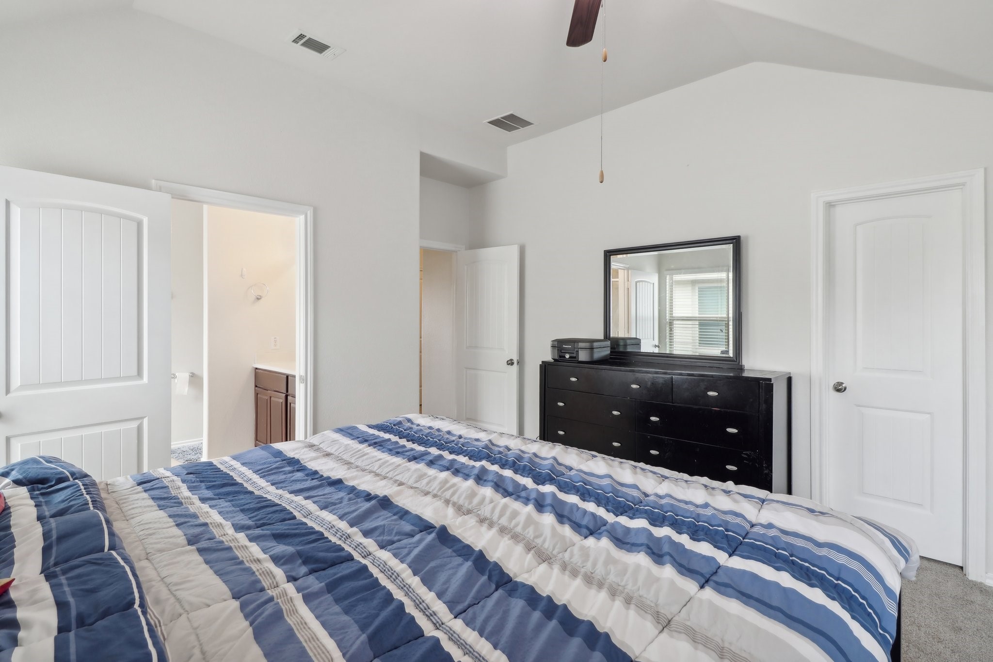 1827 Acorn Glen Trail, Fresno, TX 77545