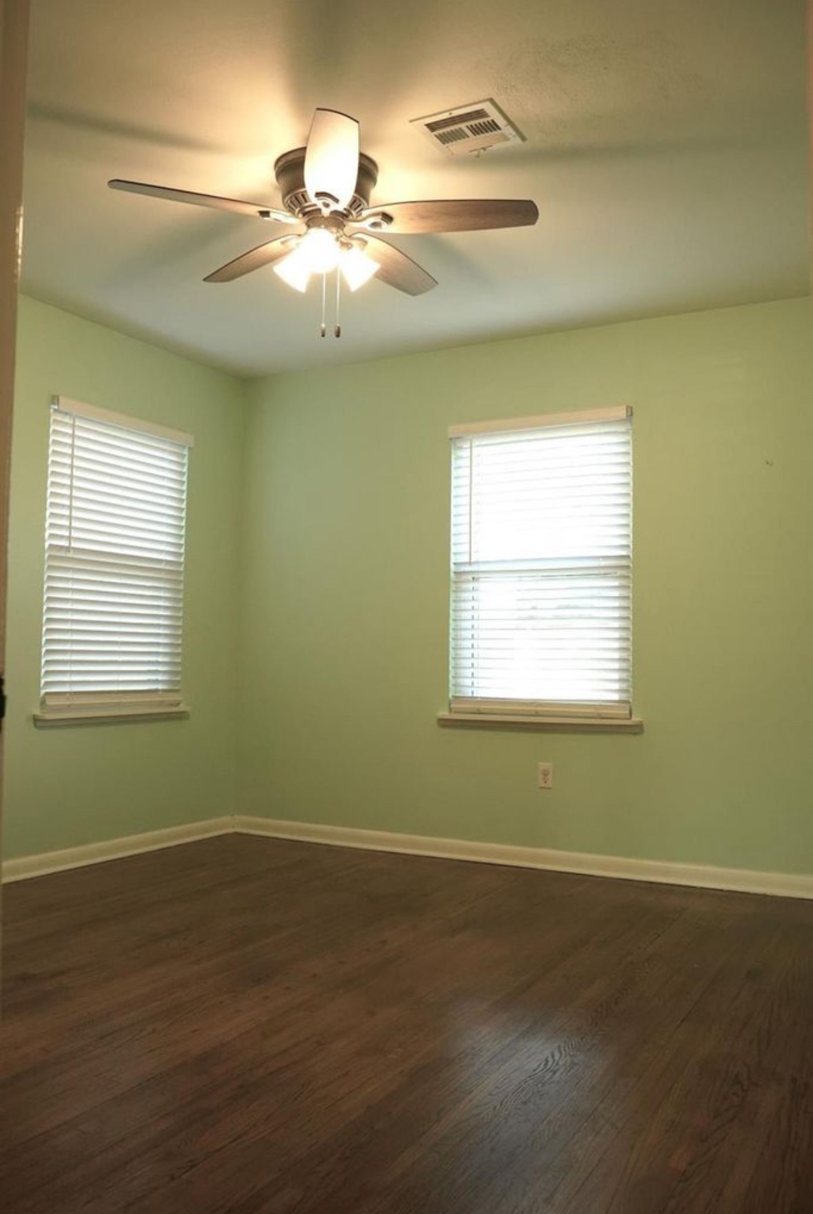 1202 Mac Drive, Sweeny, TX 77480