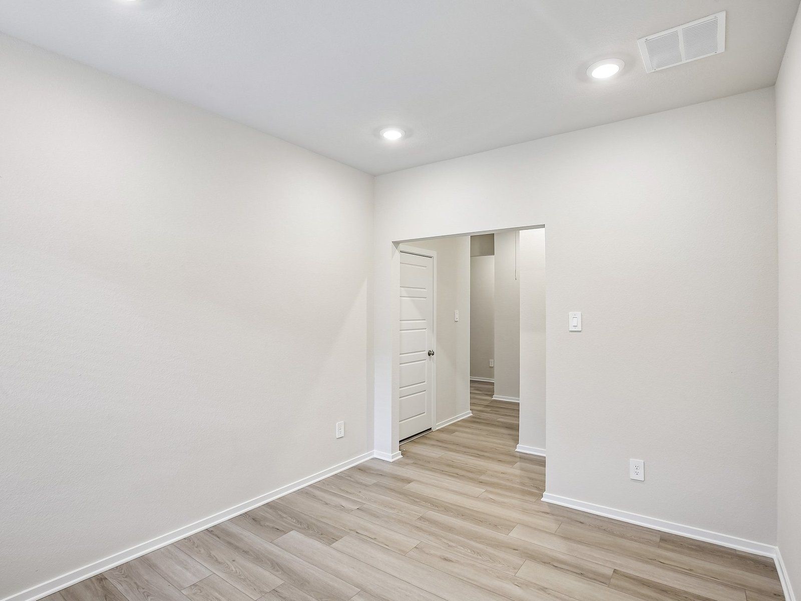 Photo is not of actual model home, but is a inspirational photo of builder's model home and may depict furnishings, options, and decorator features that are not included.