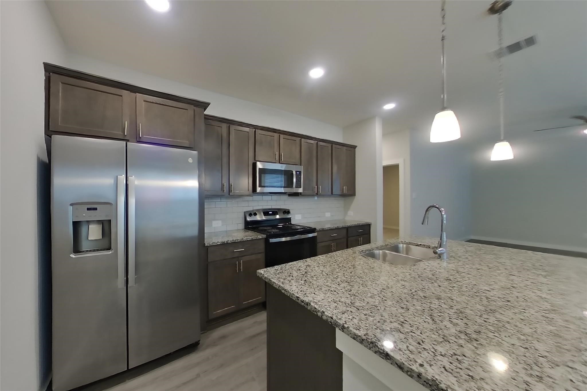 2334 Bailey Fields Lane, Richmond, TX 77469 2334 Bailey Fields Lane, Richmond, TX 77469