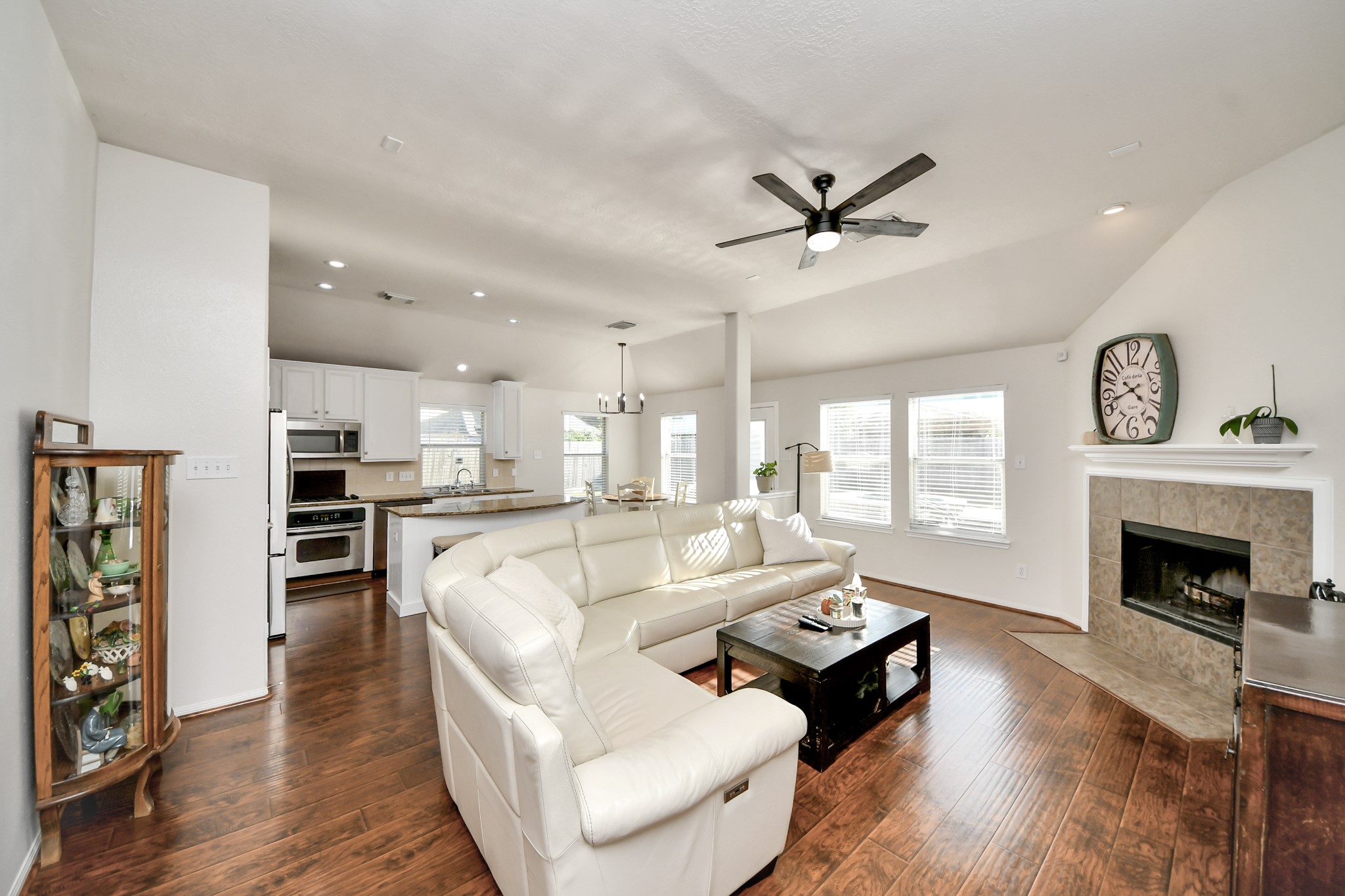 13008 Balsam Lake Court, Pearland, TX 77584