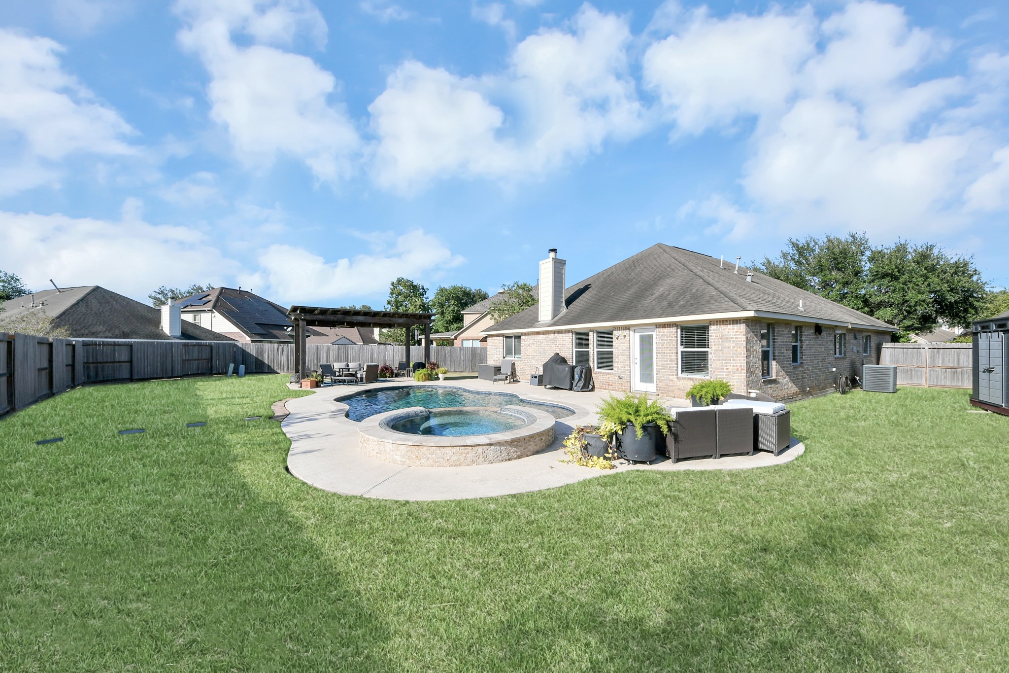 13008 Balsam Lake Court, Pearland, TX 77584