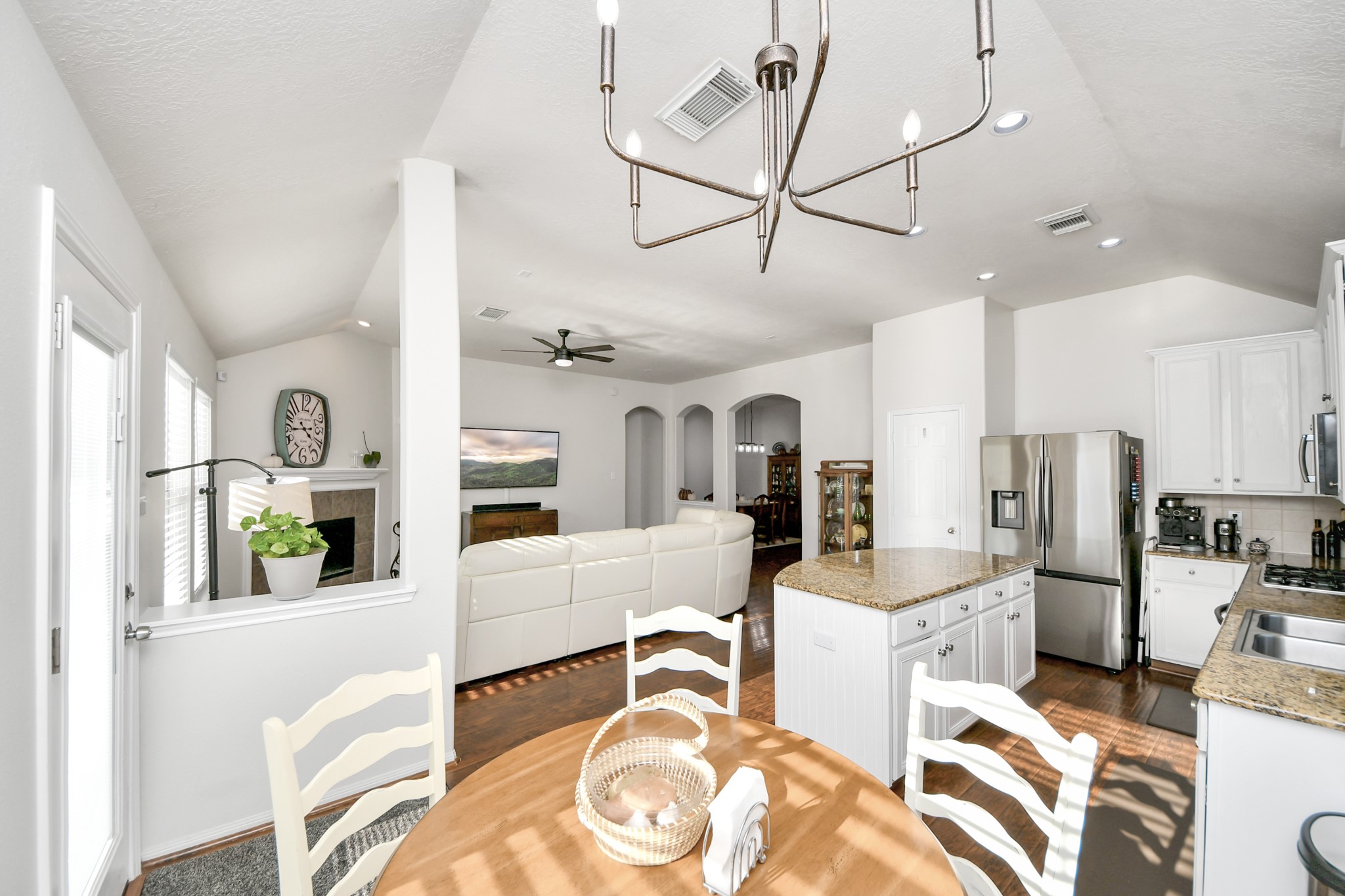 13008 Balsam Lake Court, Pearland, TX 77584