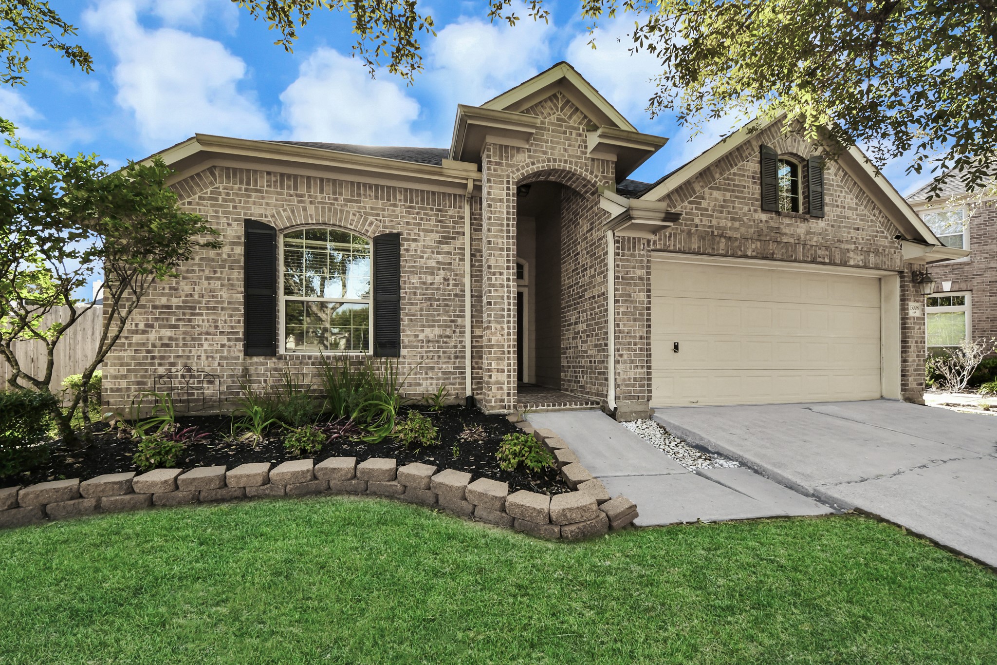 13008 Balsam Lake Court, Pearland, TX 77584