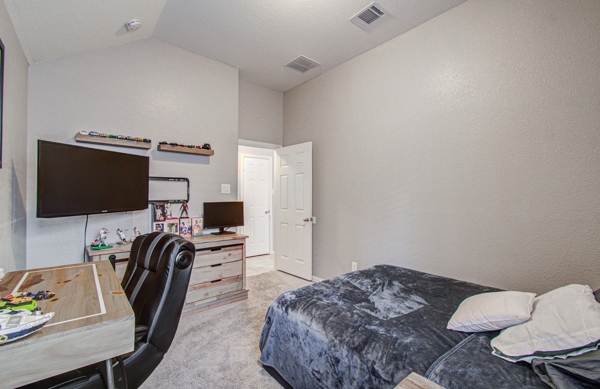 13402 Quail Landing Lane, Rosharon, TX 77583