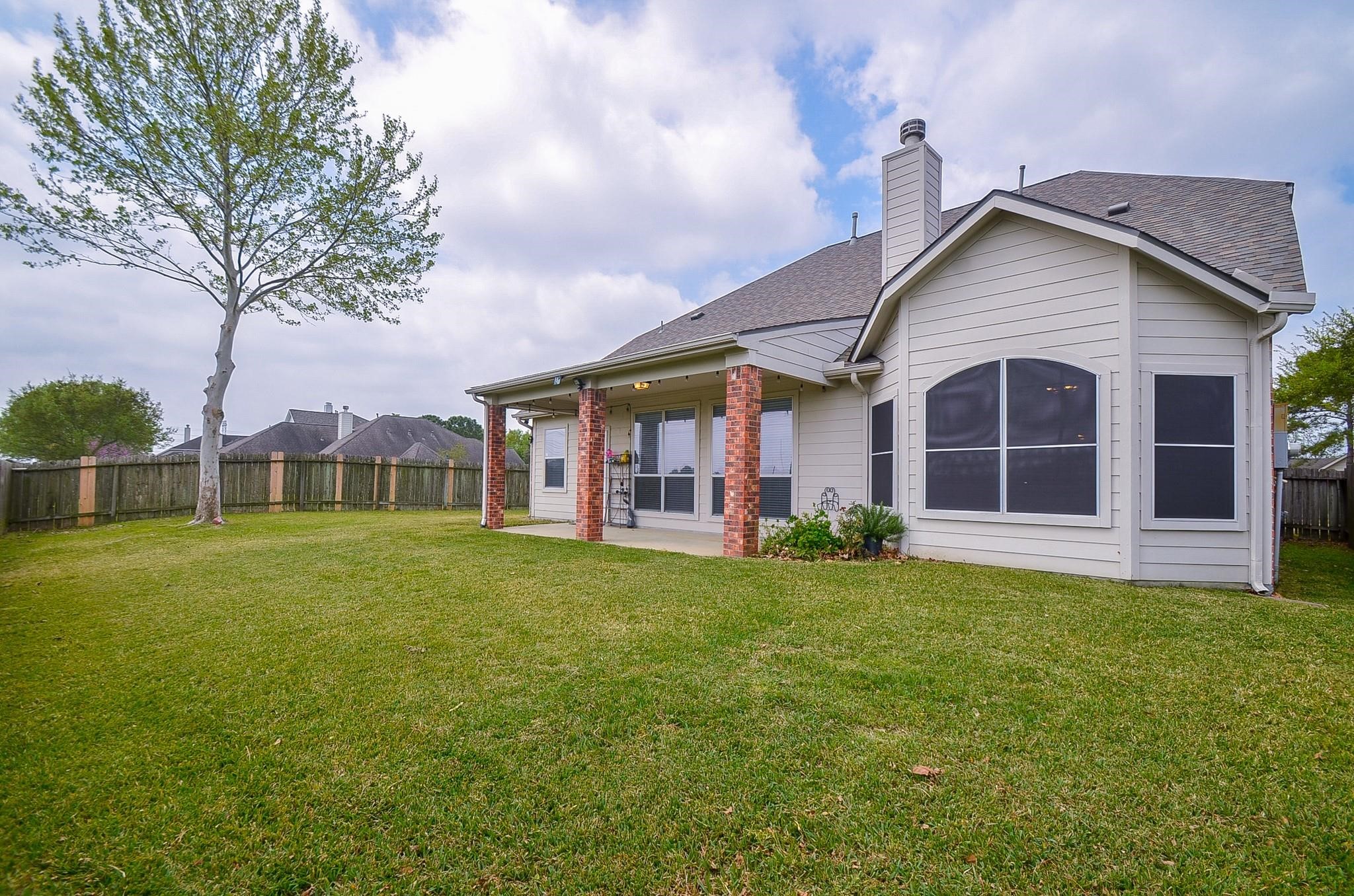 10002 Pine Flats Drive, Houston, TX 77095