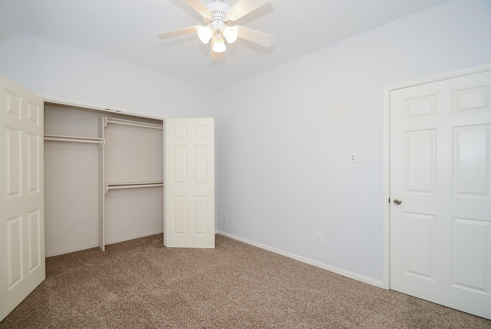 10002 Pine Flats Drive, Houston, TX 77095