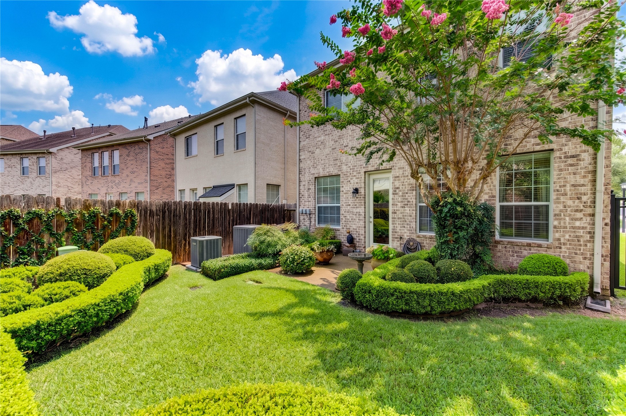 1254 Sopris Drive, Houston, TX 77077 1254 Sopris Drive, Houston, TX 77077