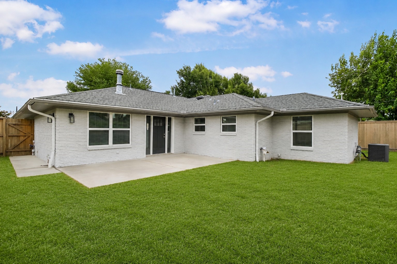 Nice size backyard is great for children pets and entertaining. Enough rook for a future pool if desired.