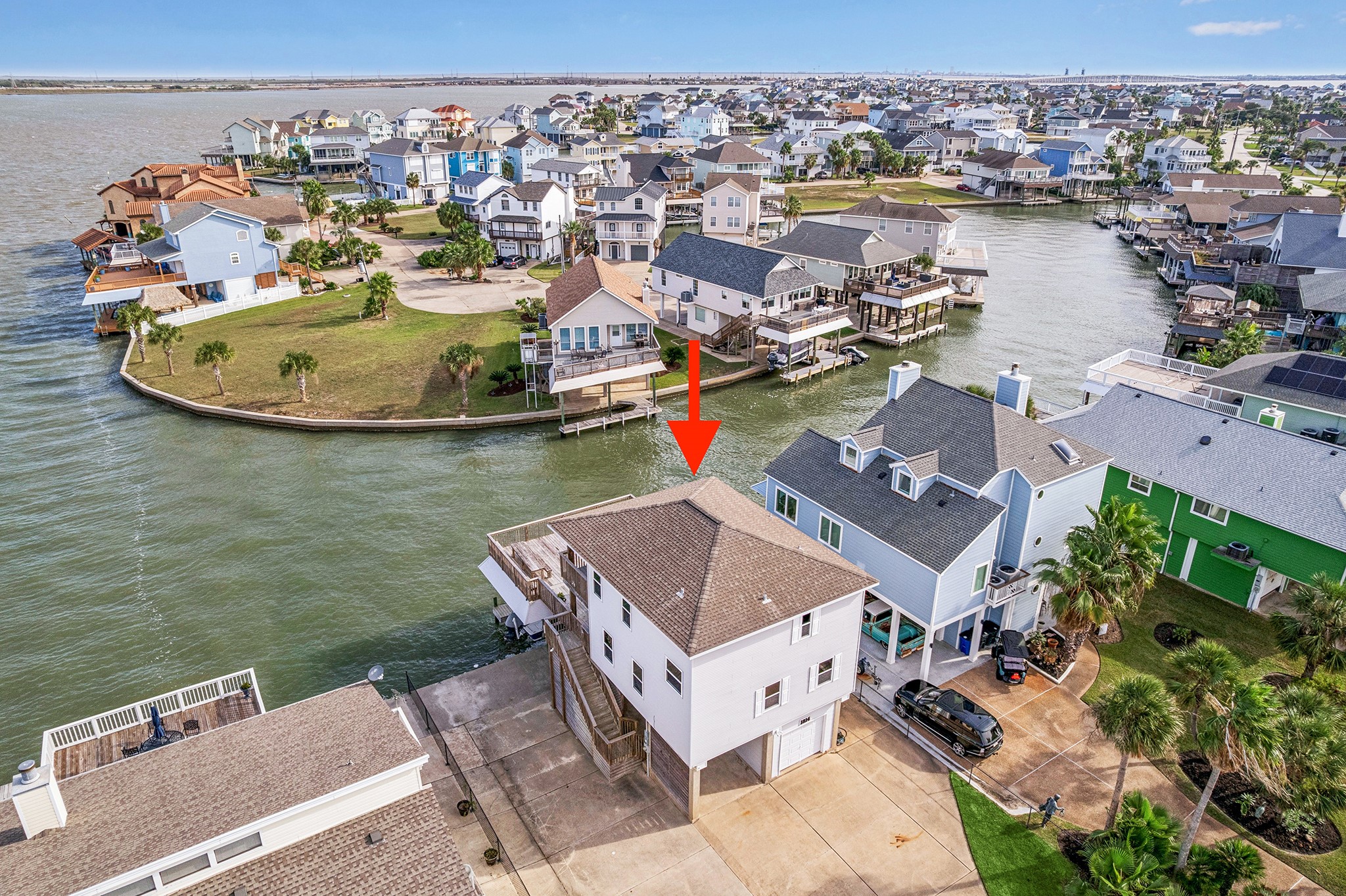Nestled in a vibrant waterfront community, this home offers stunning views and the perfect blend of serene coastal living with convenient access to nearby amenities.