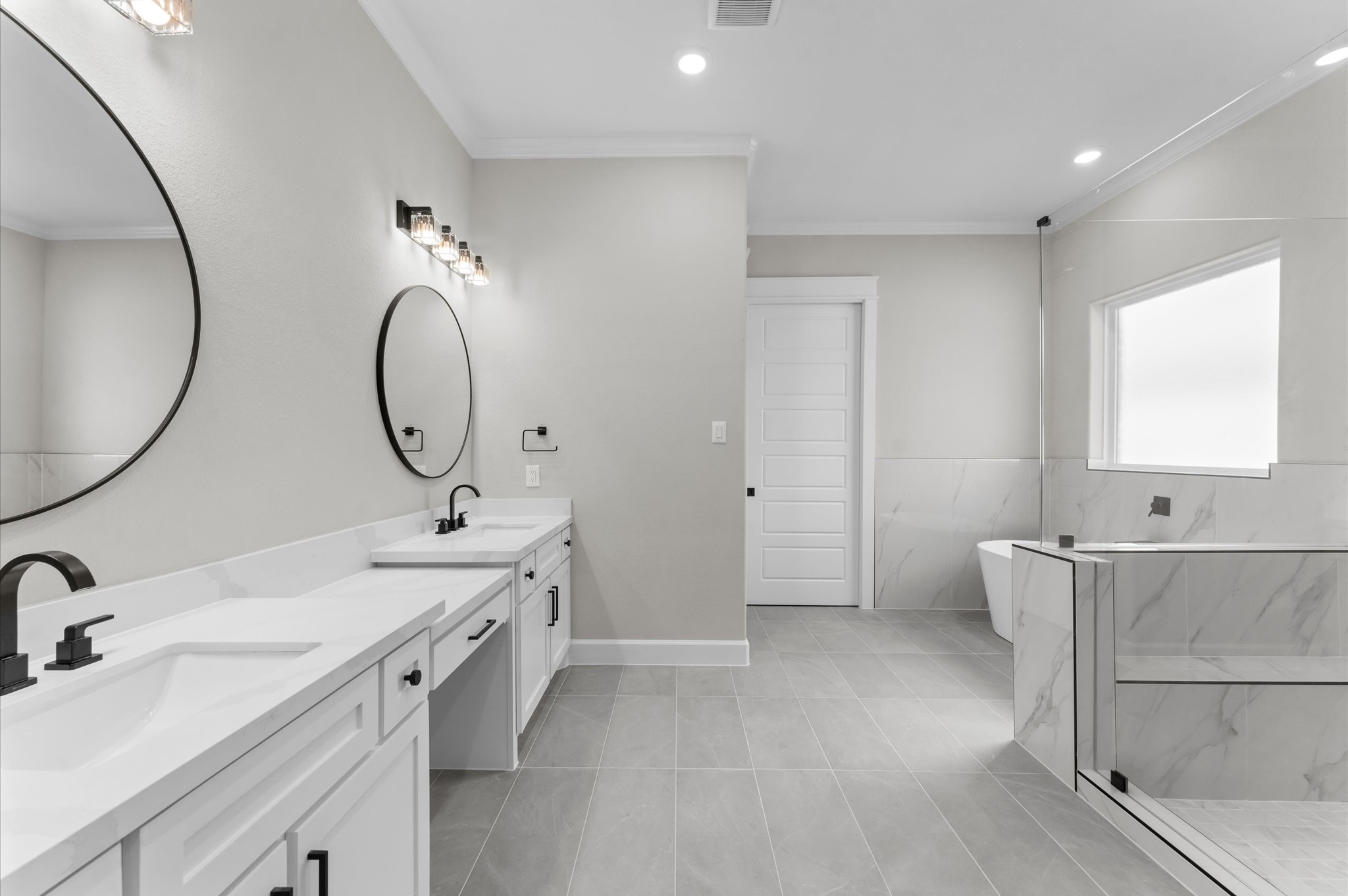 40 Stanford Court, Montgomery, TX 77356