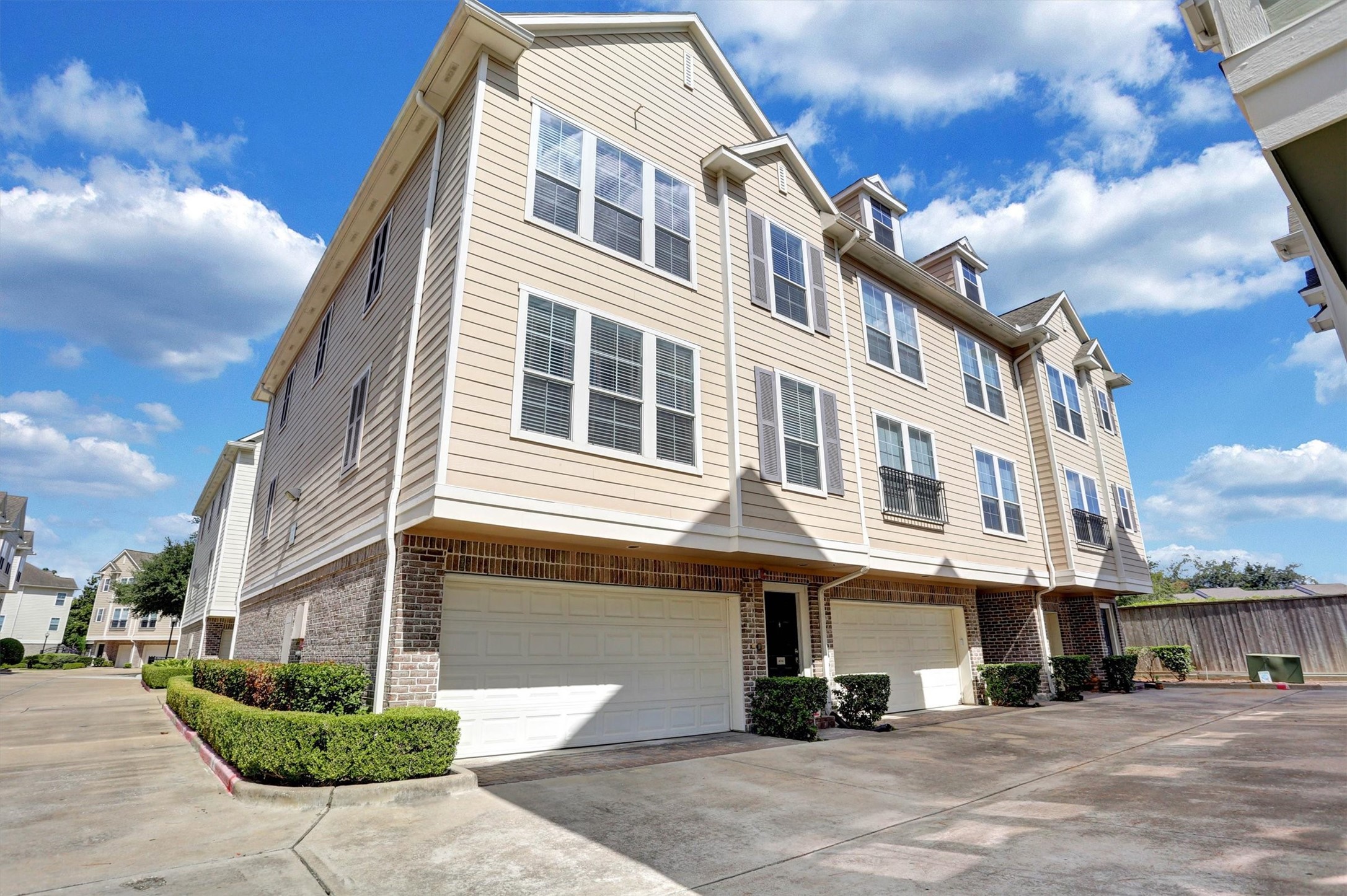 3001 Murworth Drive, #404, Houston, TX 77025
