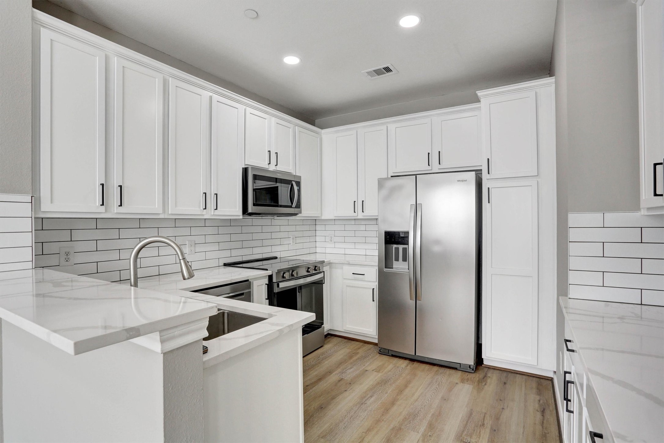 3001 Murworth Drive, #404, Houston, TX 77025 3001 Murworth Drive, #404, Houston, TX 77025