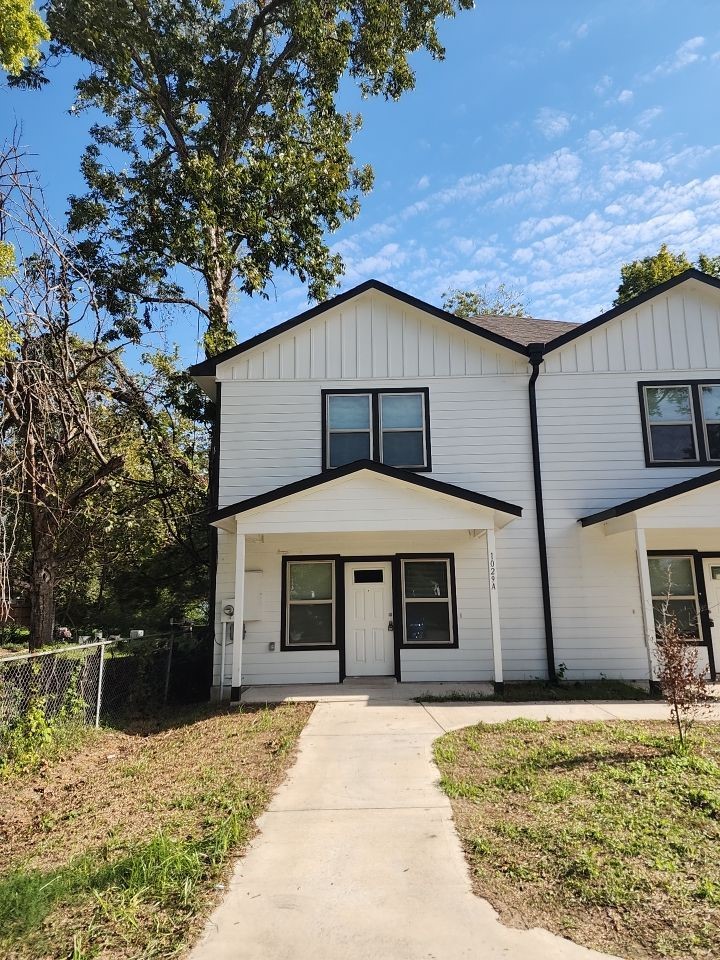 1029 Calvin Avenue, #B, Houston, TX 77088