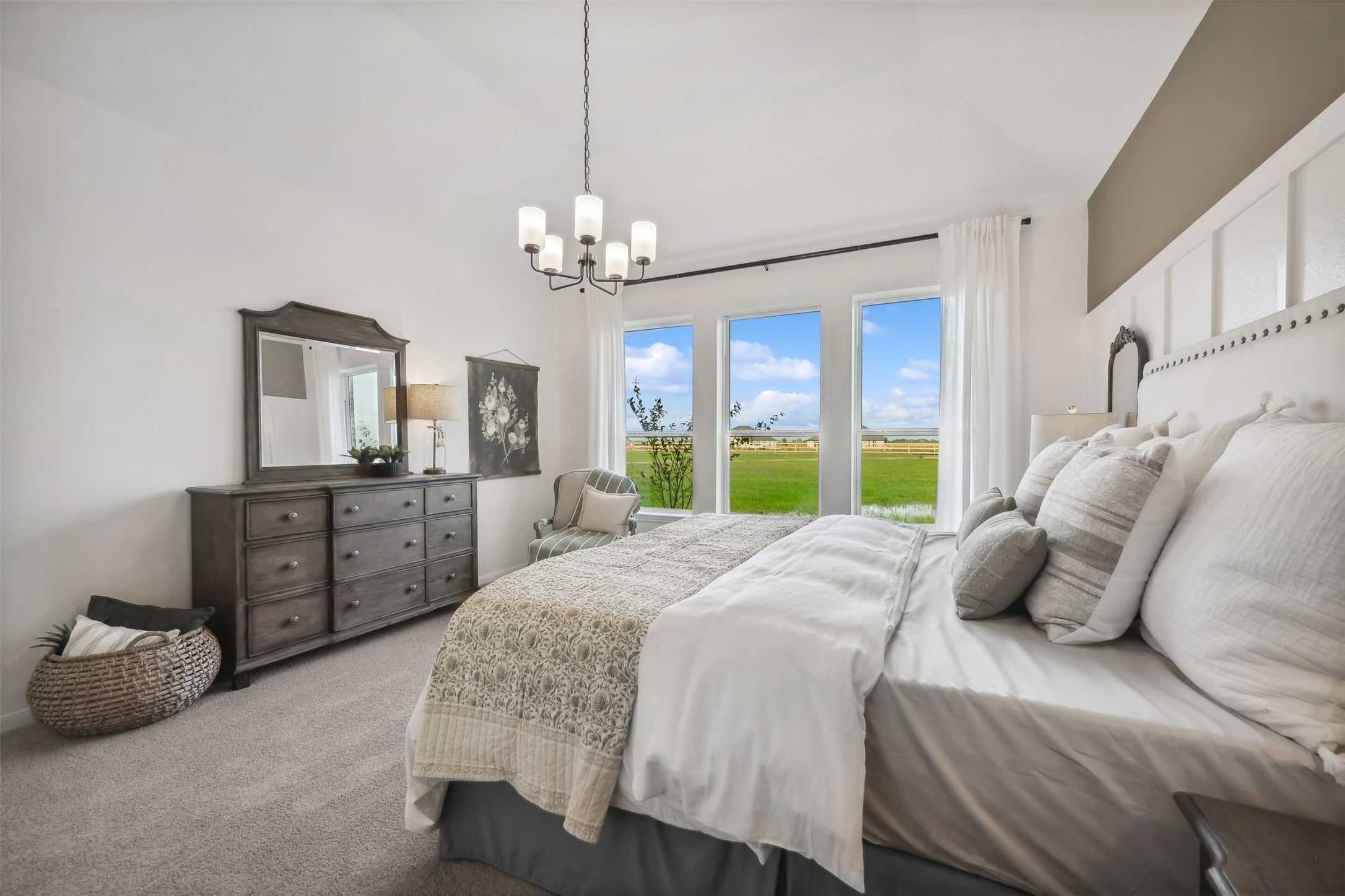 Private primary suite