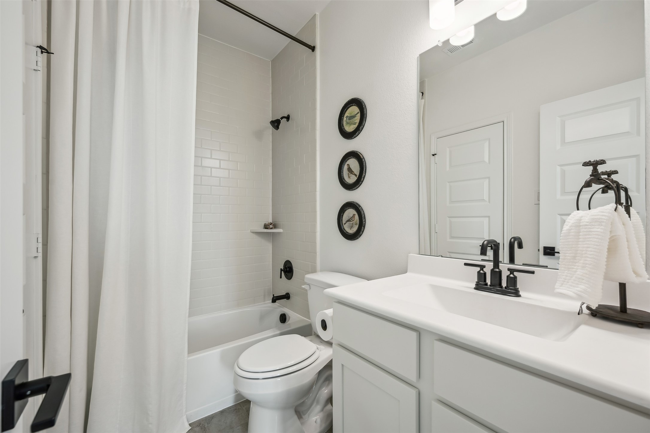 Hall bath 2