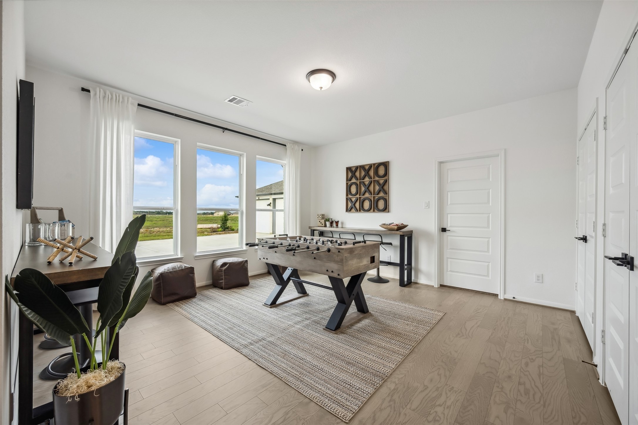 Versatile activity room