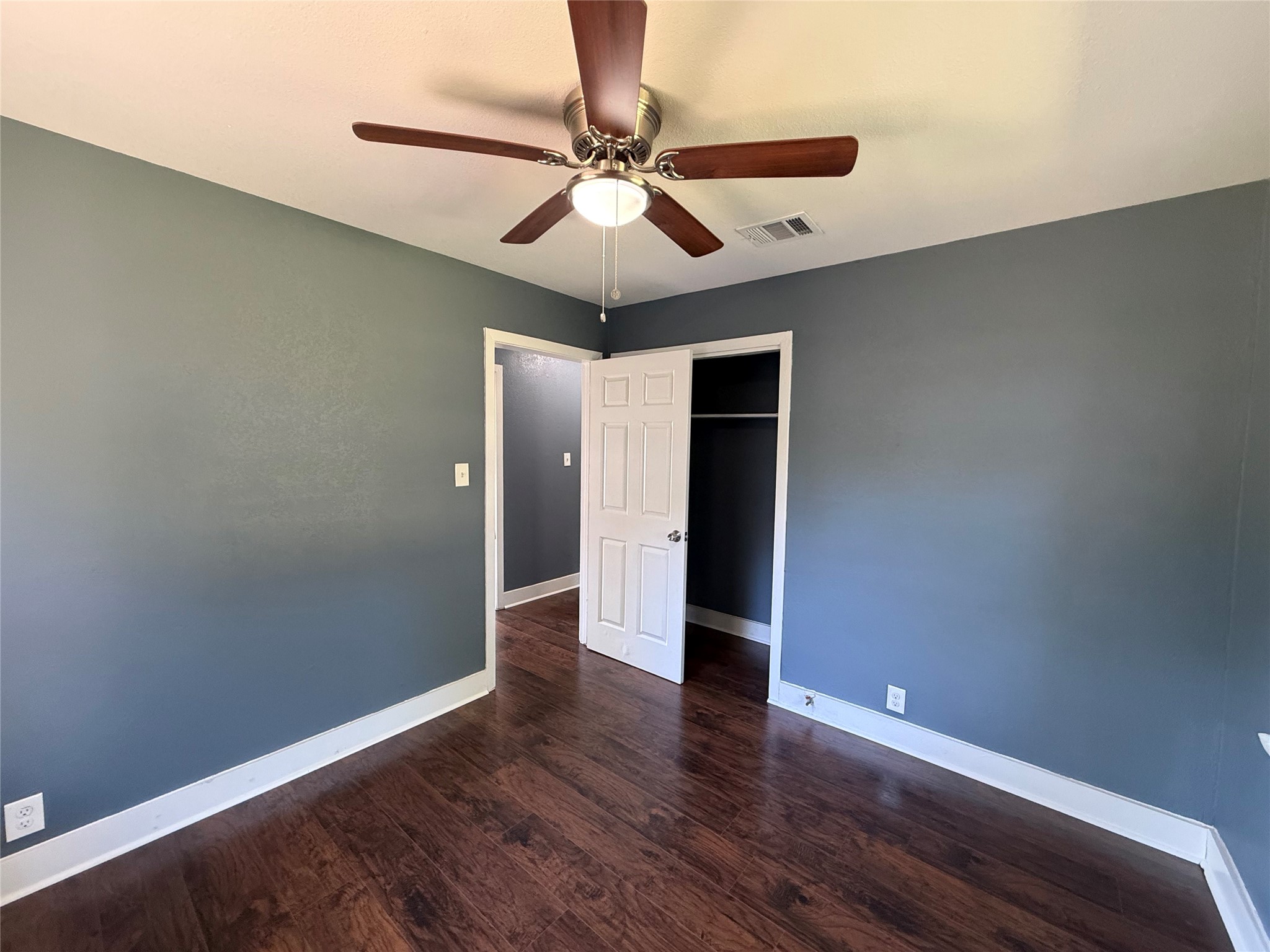 7405 Sterlingshire Street, Houston, TX 77016