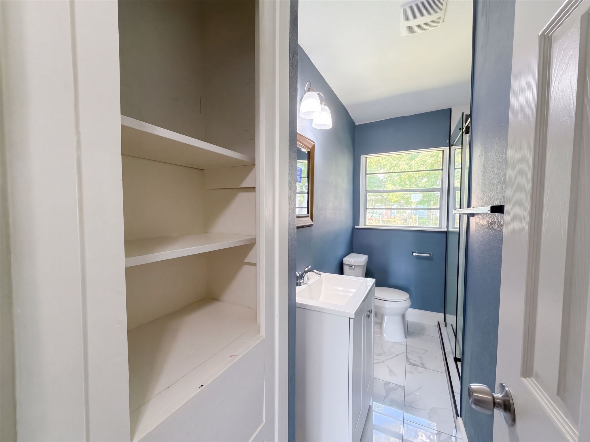 7405 Sterlingshire Street, Houston, TX 77016