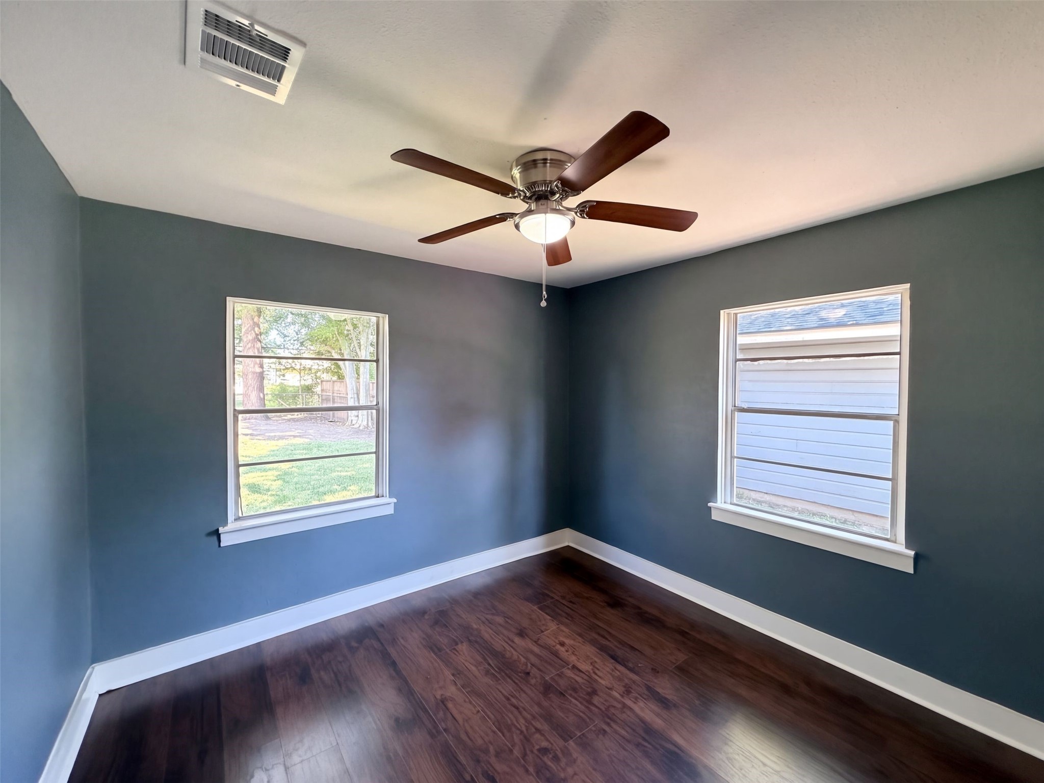 7405 Sterlingshire Street, Houston, TX 77016