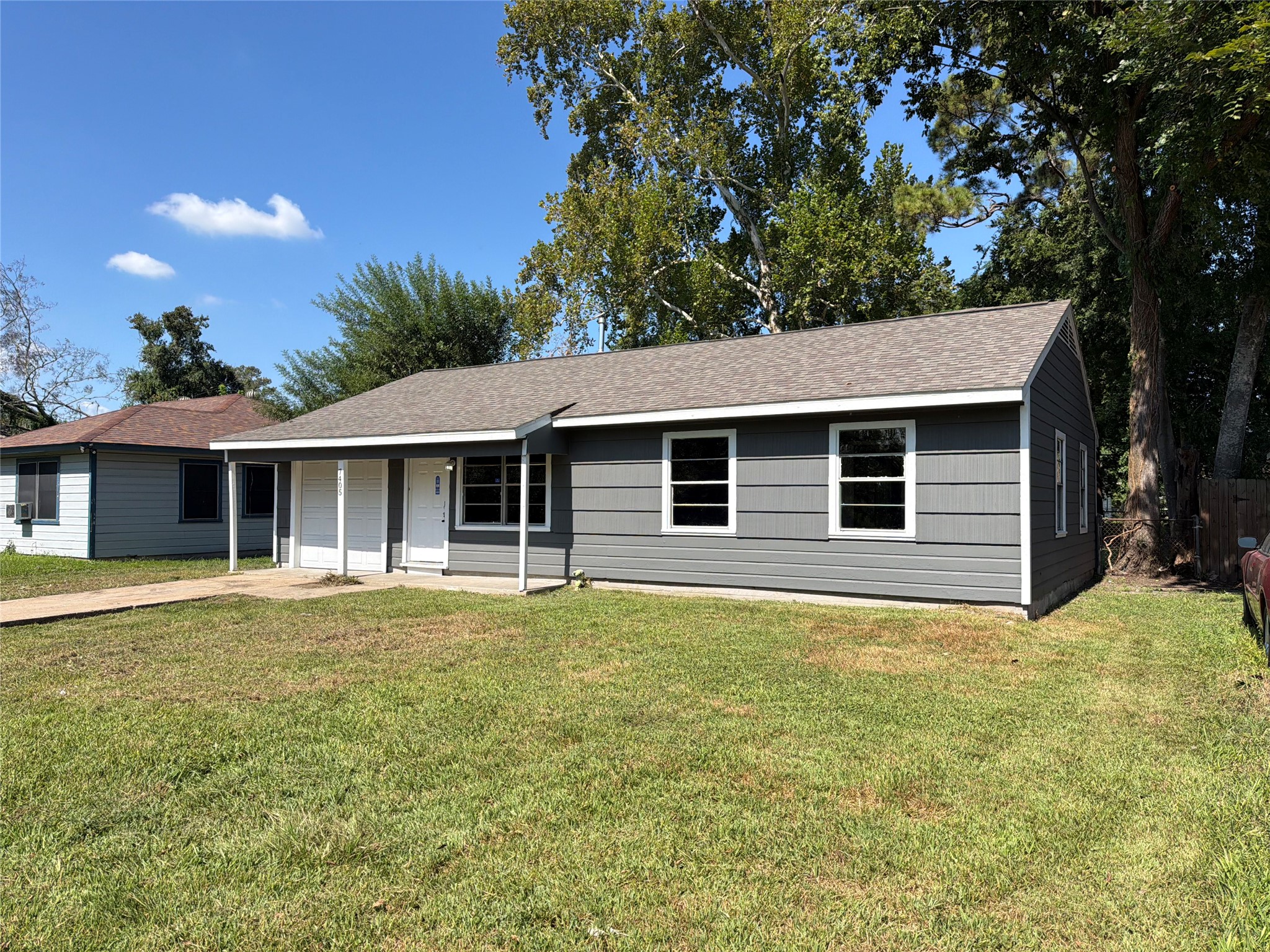 7405 Sterlingshire Street, Houston, TX 77016