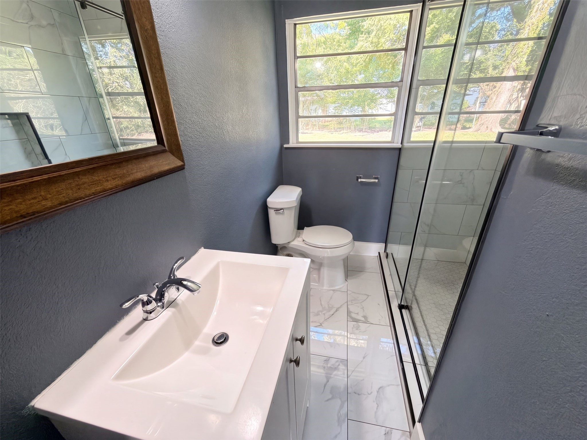 7405 Sterlingshire Street, Houston, TX 77016