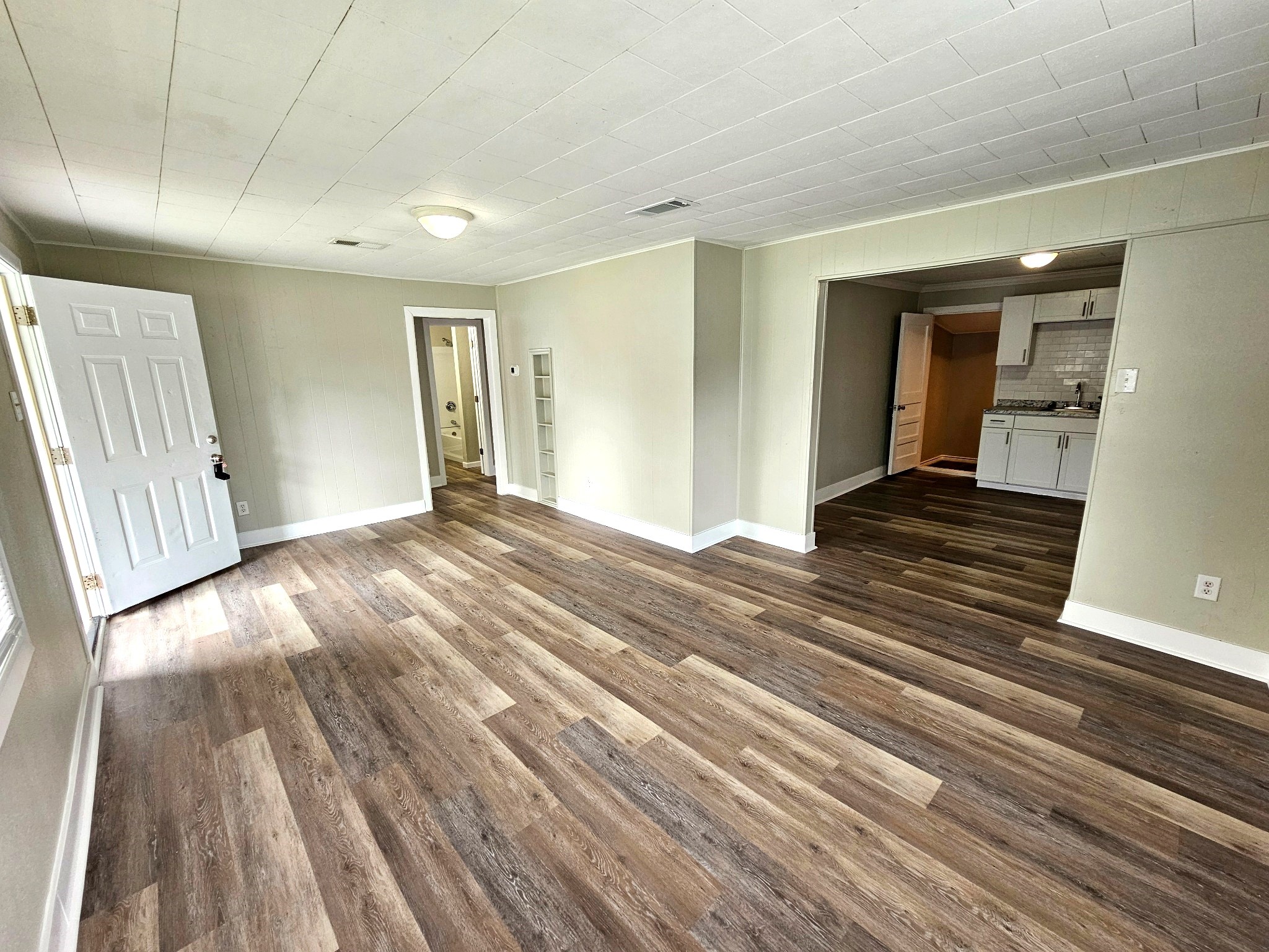 202 N Logan Street, Texas City, TX 77590 202 N Logan Street, Texas City, TX 77590