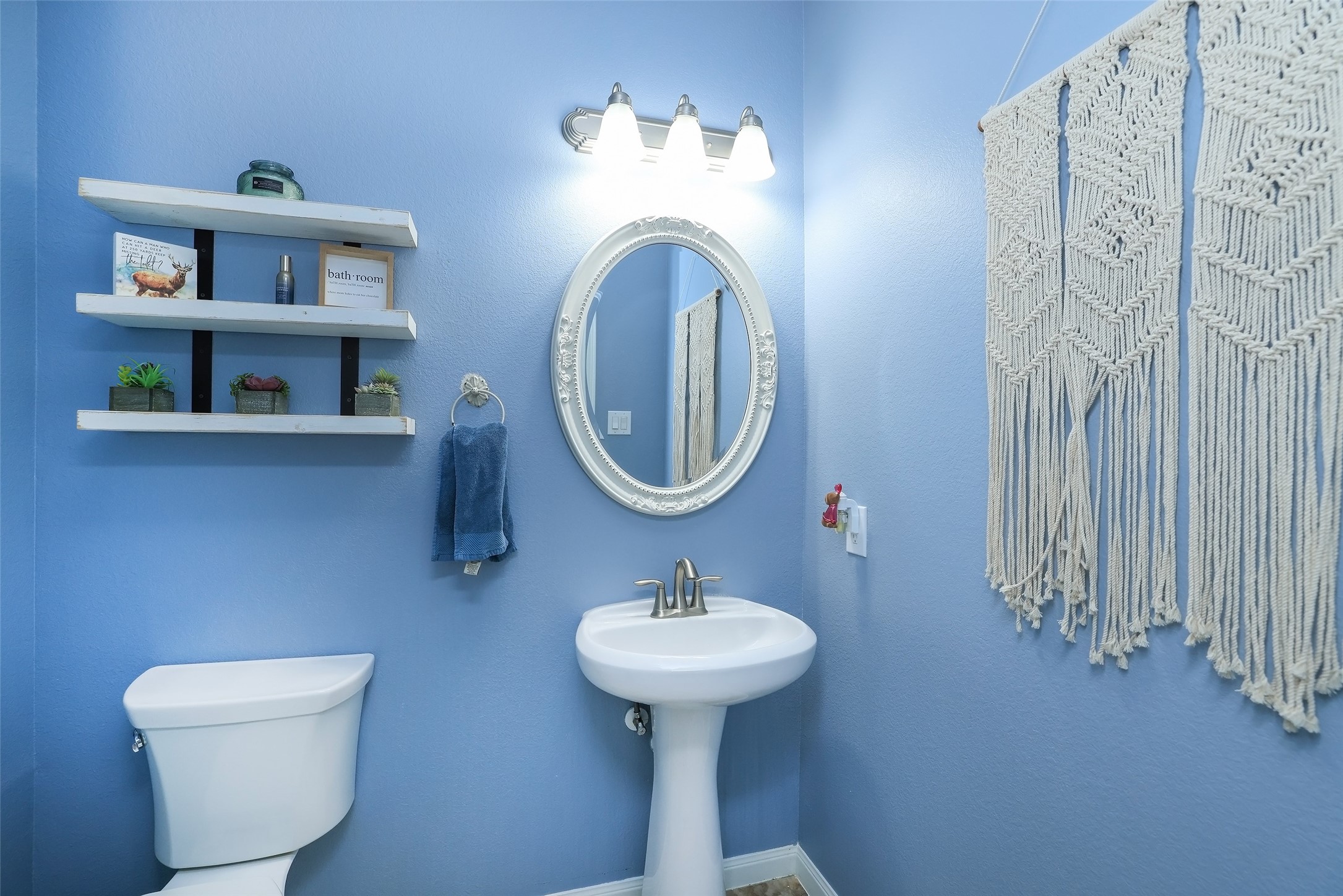 1/2 bathroom downstairs