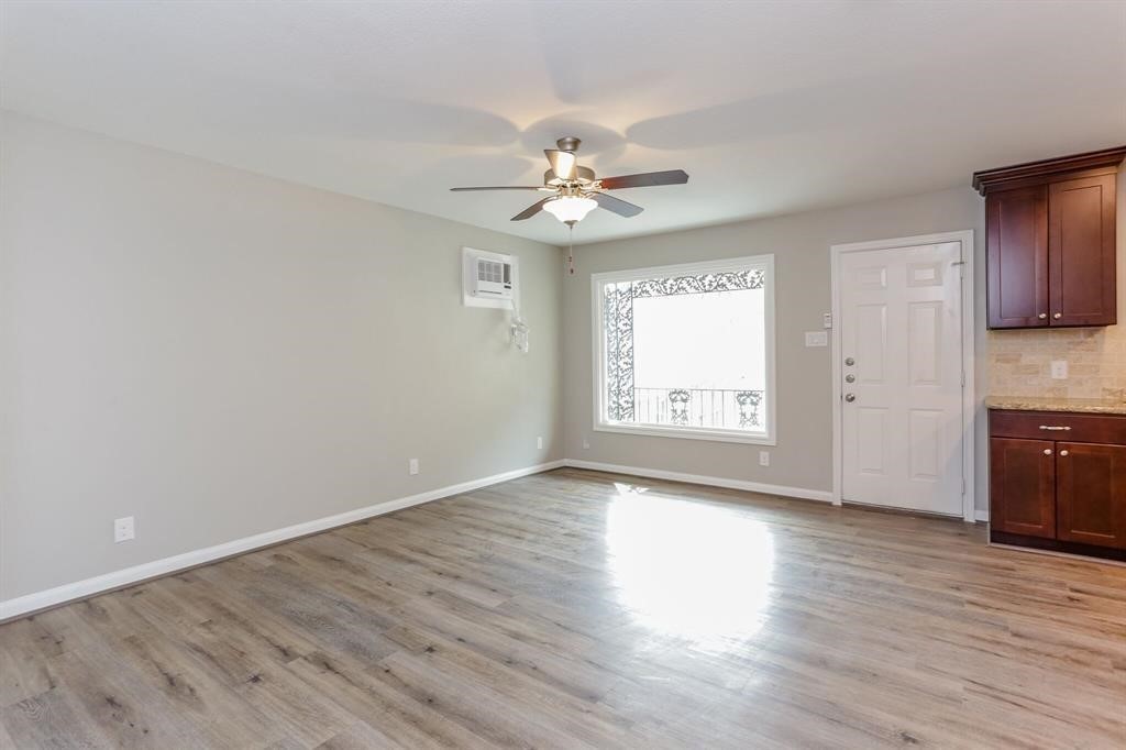 808 1/2 W Main Street, #1, Houston, TX 77006