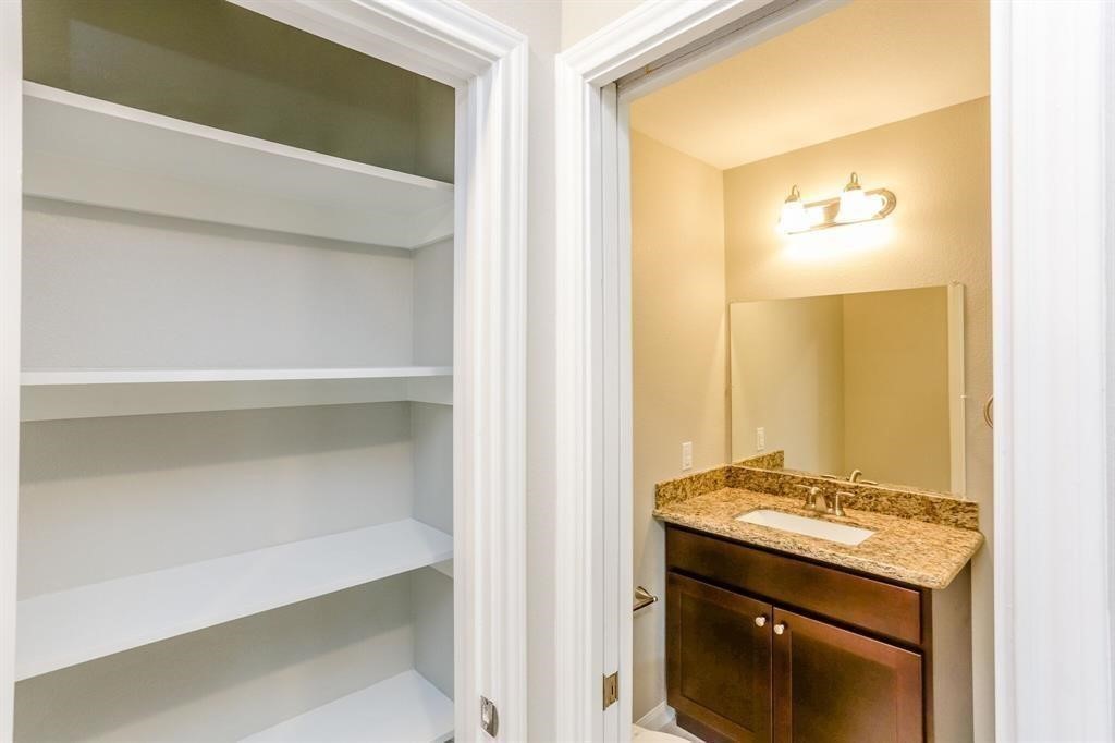808 1/2 W Main Street, #1, Houston, TX 77006