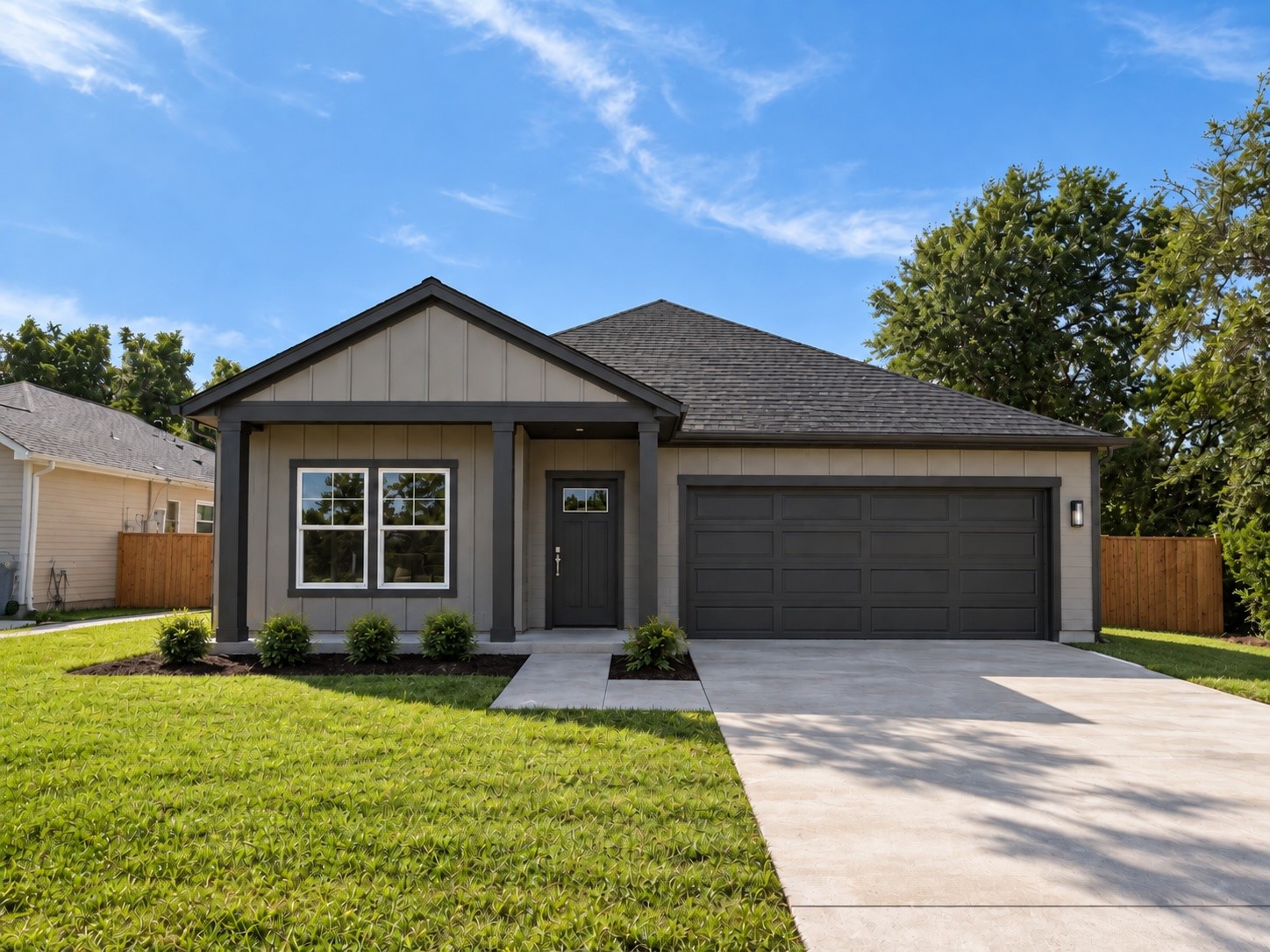 517 17th Ave N Street, La Marque, TX 77590