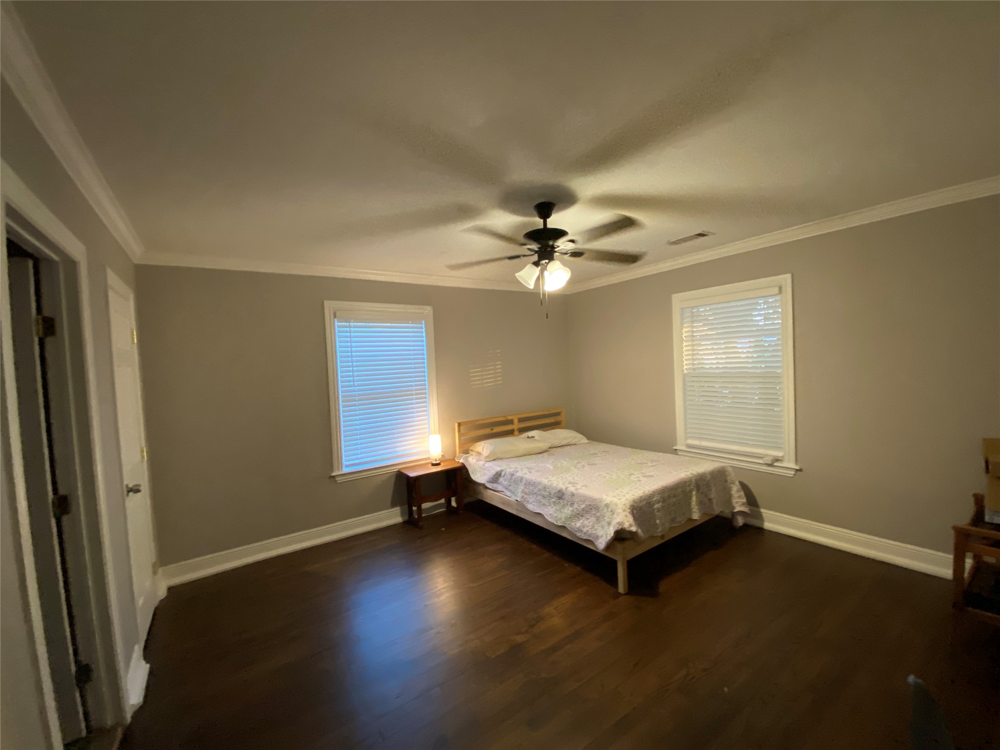 8628 Highway 6, Hitchcock, TX 77563