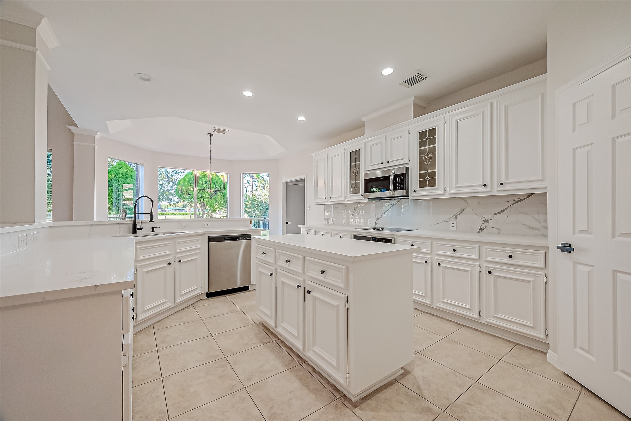 11210 Hundred Bridge Lane, Sugar Land, TX 77498