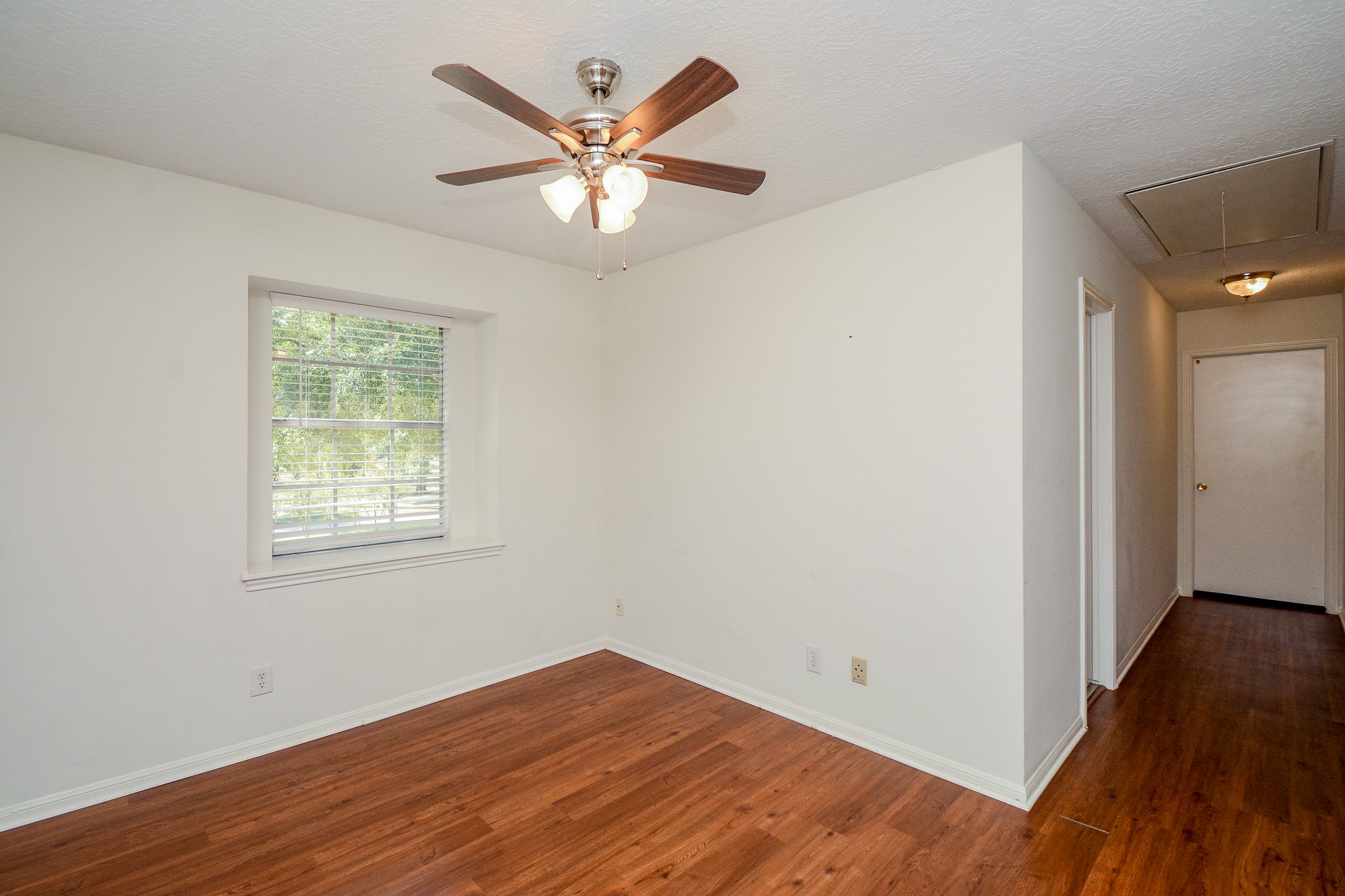 11610 Cypresswood Drive, Houston, TX 77070
