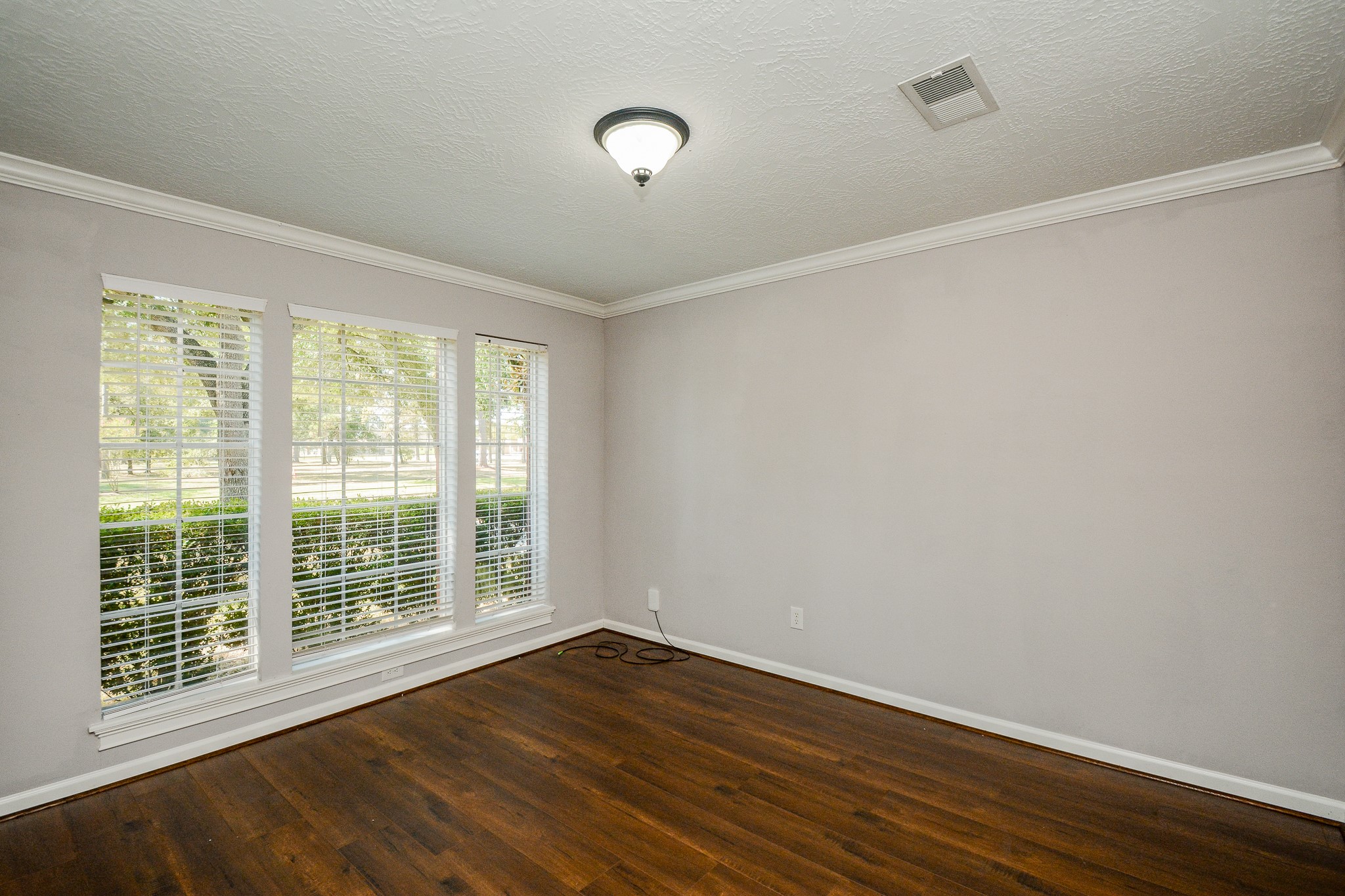 11610 Cypresswood Drive, Houston, TX 77070