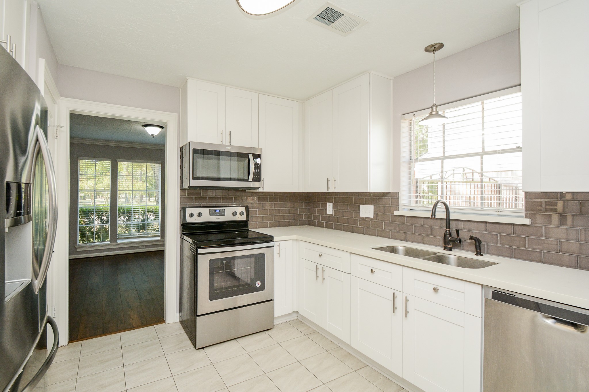 11610 Cypresswood Drive, Houston, TX 77070