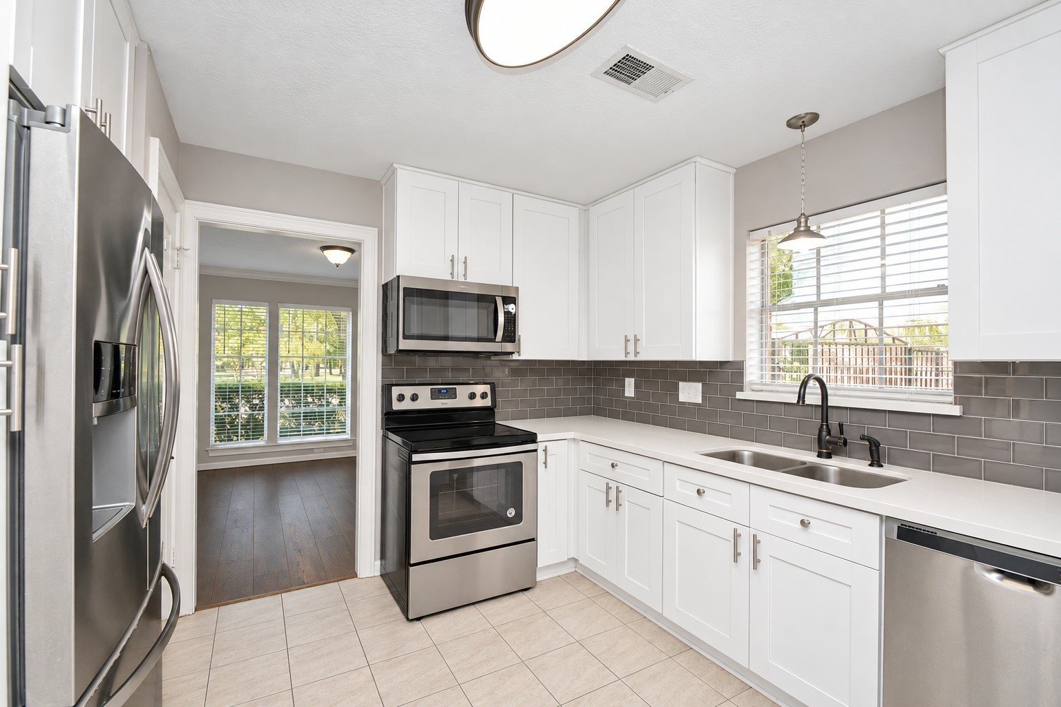 11610 Cypresswood Drive, Houston, TX 77070