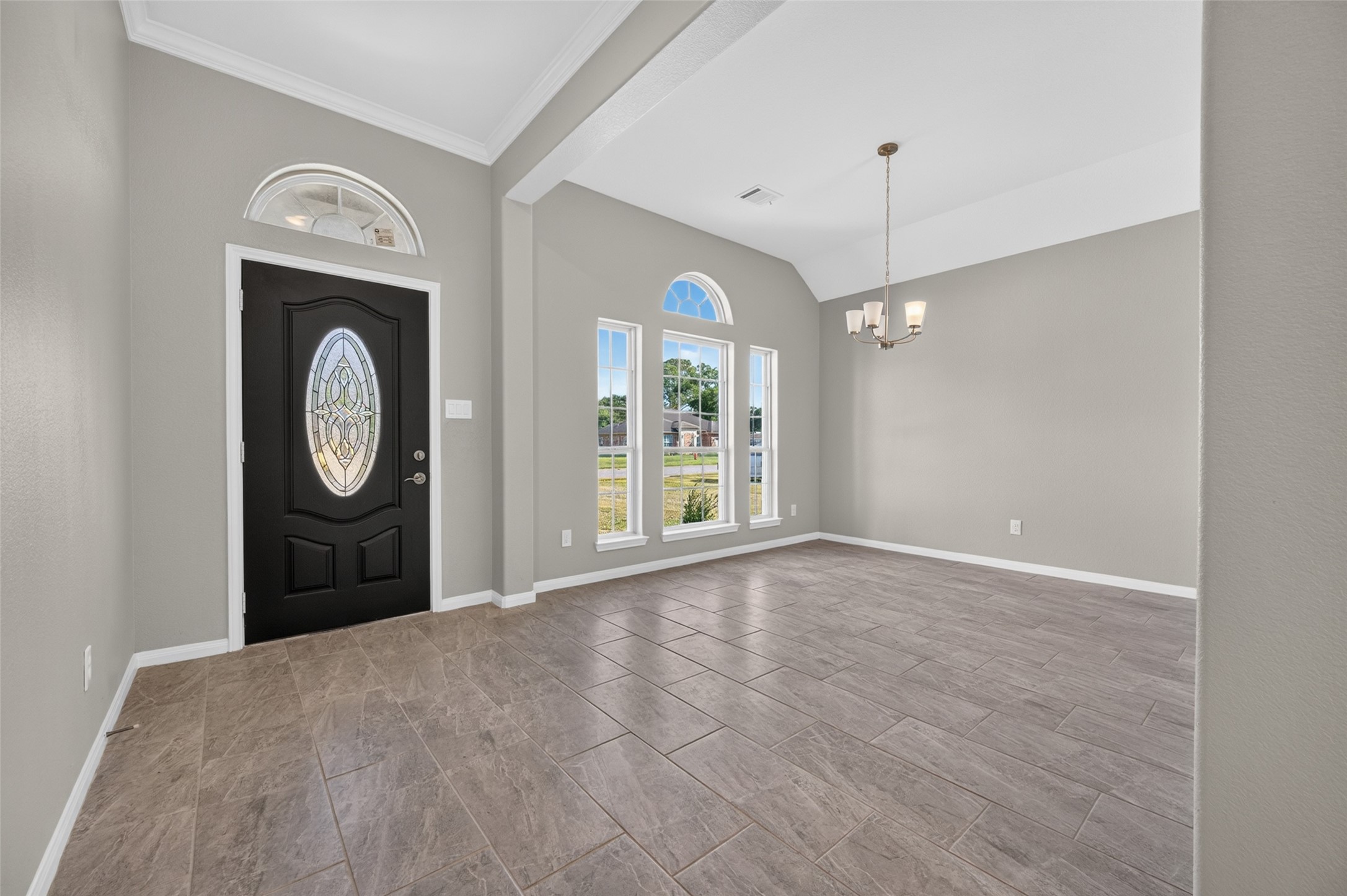 710 Hackberry Street, La Marque, TX 77568